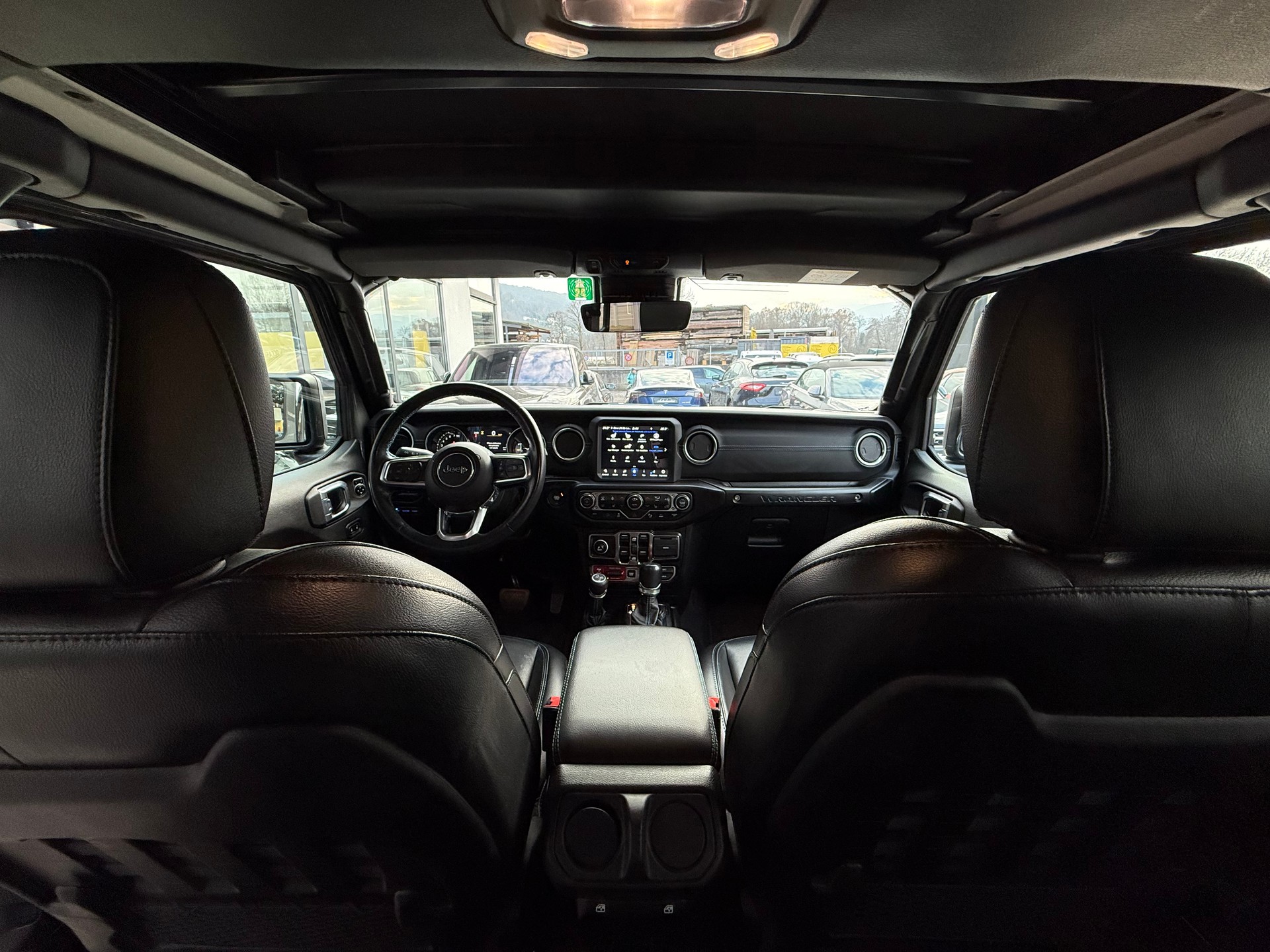 JEEP Wrangler 2.0 PHEV Unlimited Rubicon DT Automatic-image-15