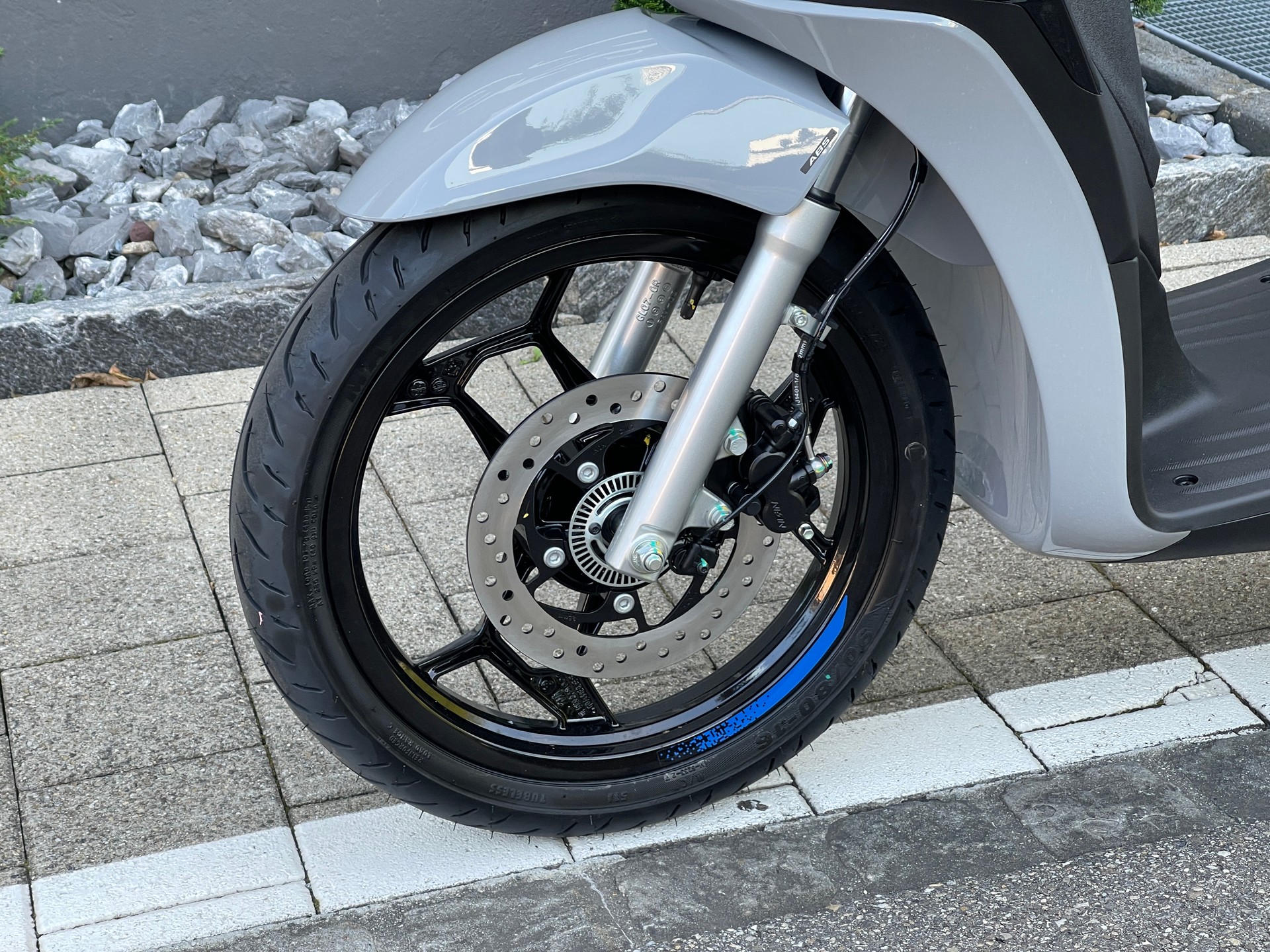 PIAGGIO Liberty 125 Sport E5+-image-10