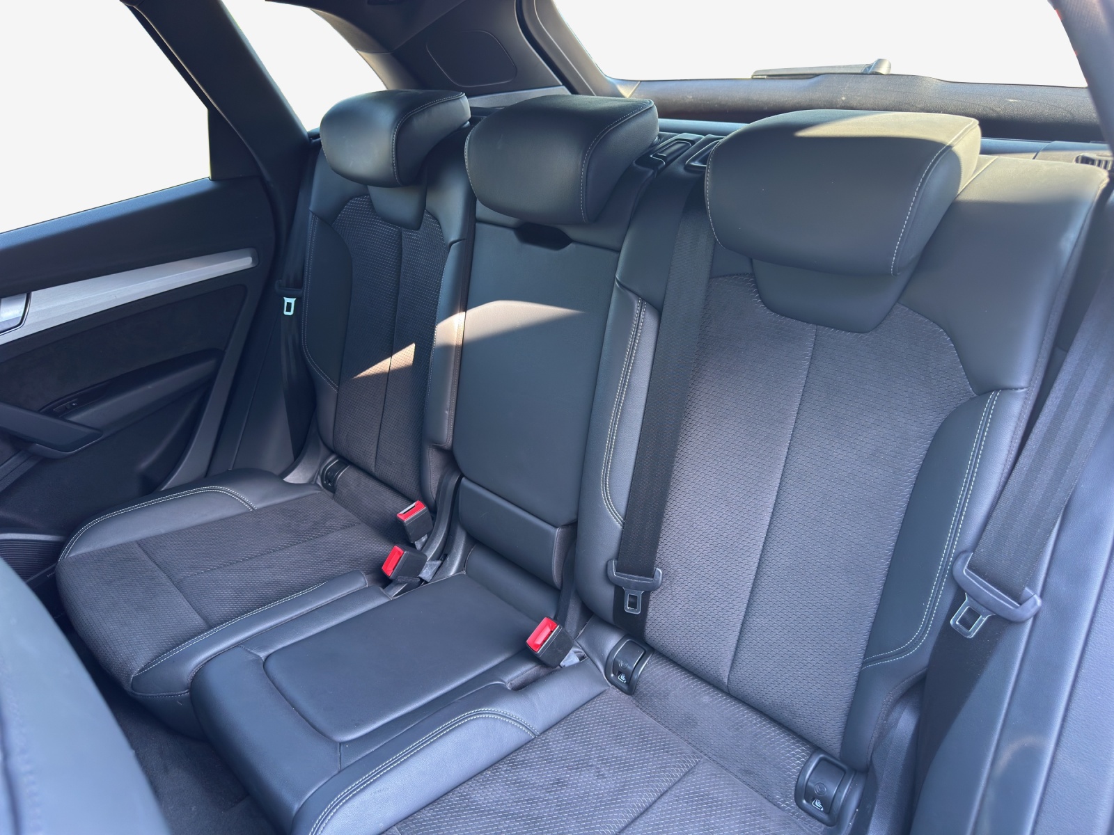 AUDI Q5 50 TDI sport quattro tiptronic-image-11