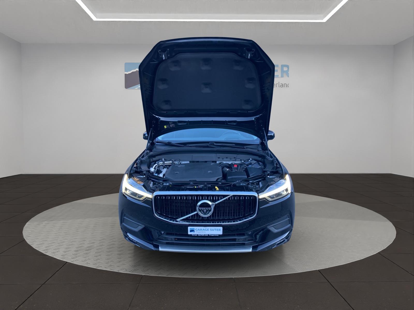 VOLVO XC60 2.0 B4 MH Momentum AWD-image-17