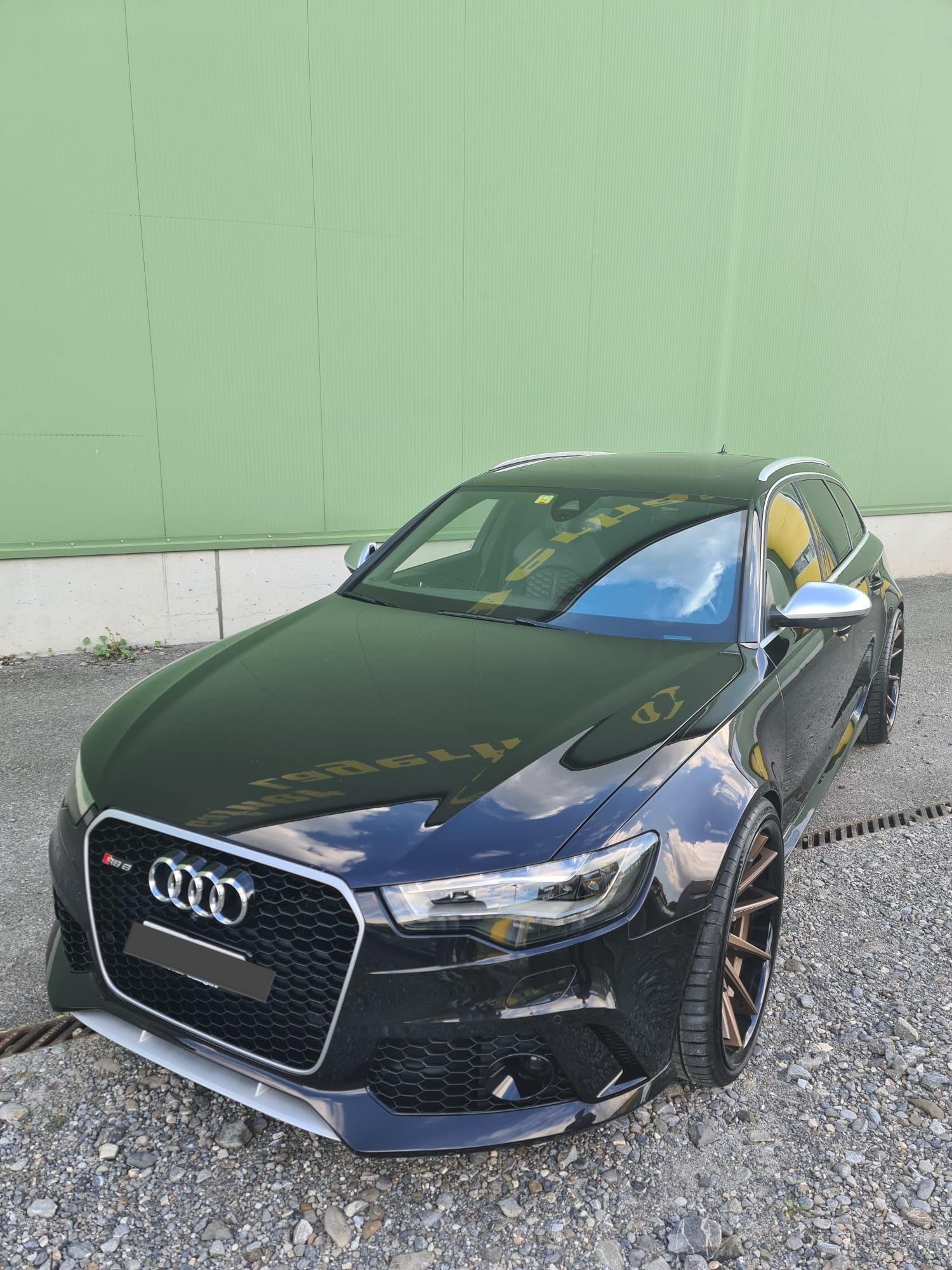 AUDI RS6 Avant 4.0 TFSI V8 quattro Tiptronic-image-9