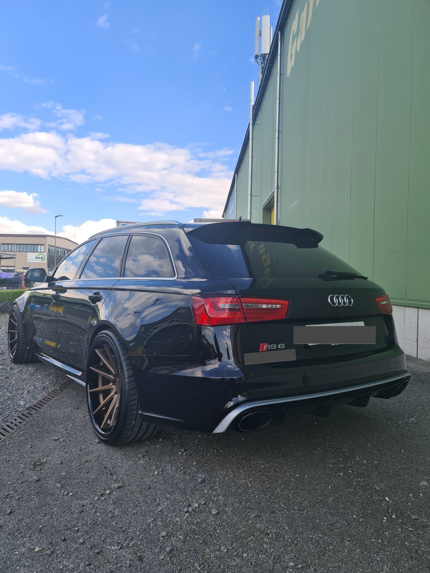 AUDI RS6 Avant 4.0 TFSI V8 quattro Tiptronic-image-6