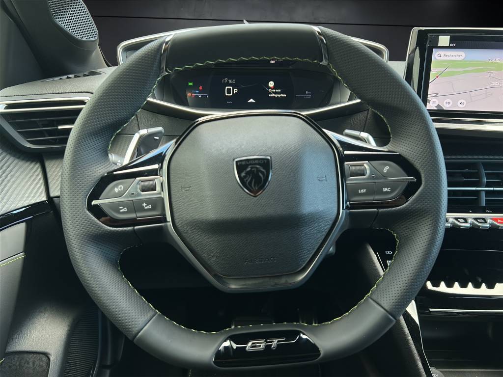 PEUGEOT 208 1.2 MHEV 145 GT-image-14