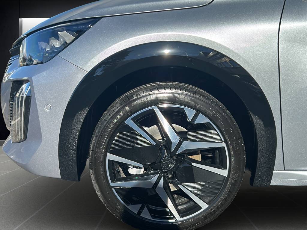 PEUGEOT 208 1.2 MHEV 145 GT-image-15