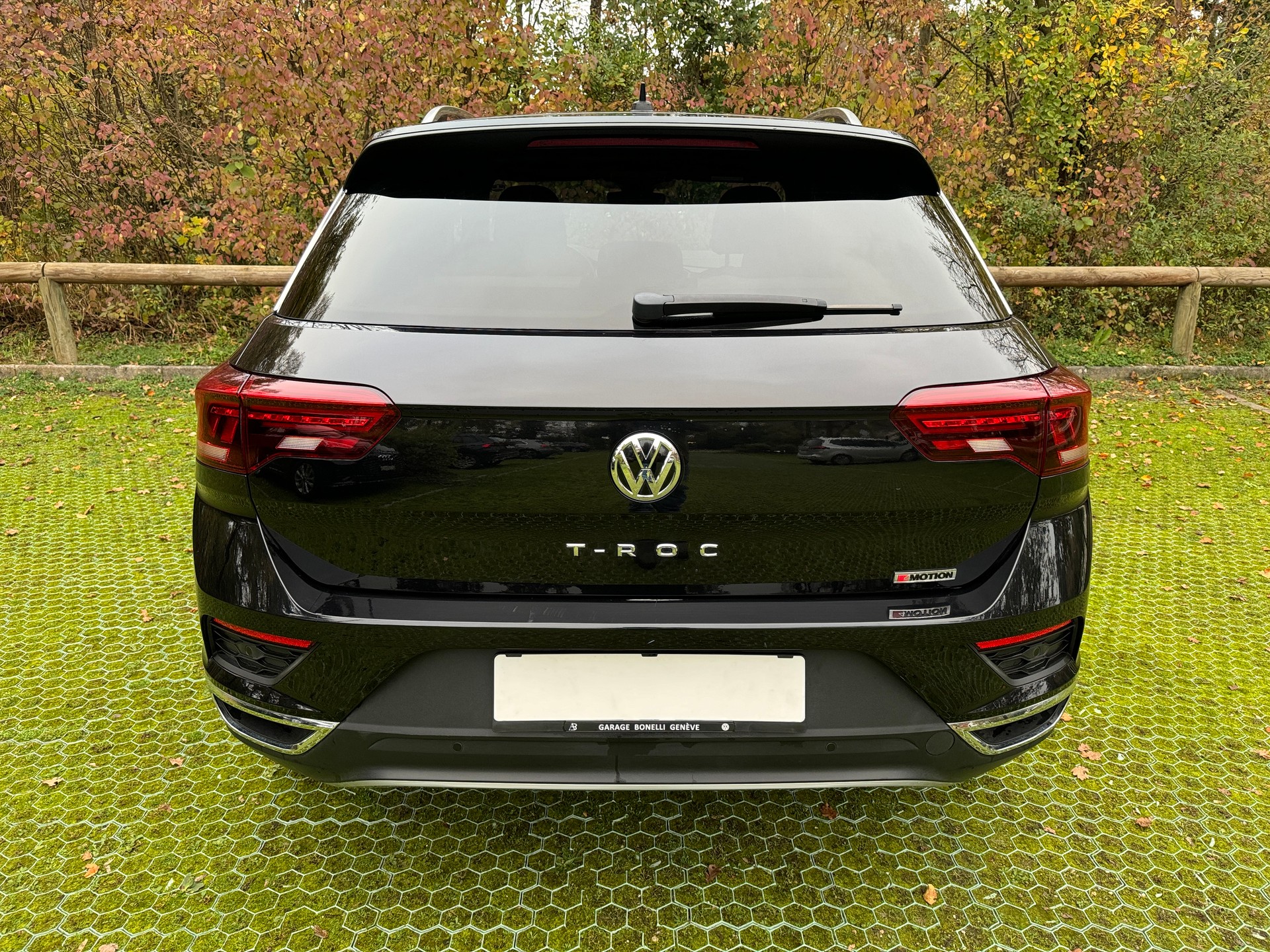 VW T-Roc 2.0 TSI Sport DSG 4Motion-image-7