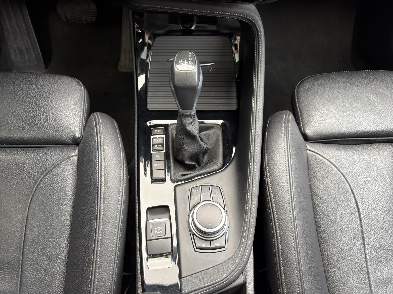 BMW X1 xDrive 25e Sport Line Steptronic (CH)-image-11