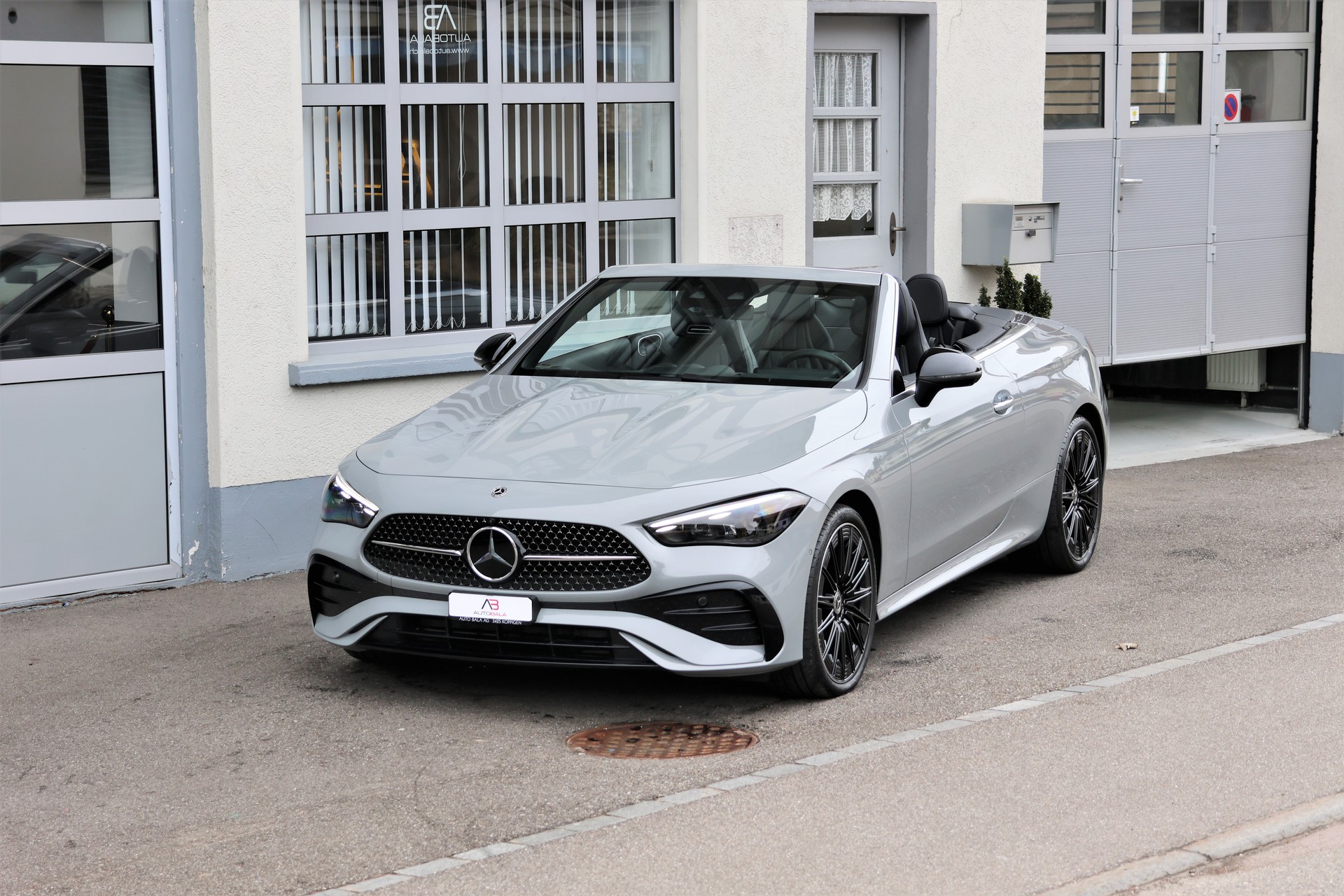 MERCEDES-BENZ CLE 450 Cabrio 4Matic 9G-Tronic AMG-Line (CH) MSI+-image-7
