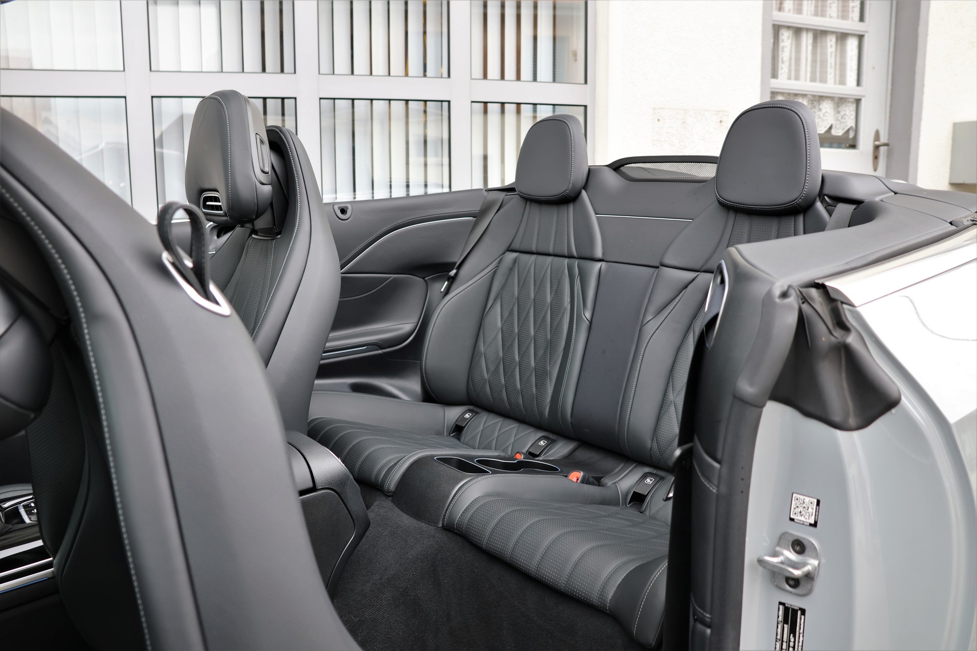 MERCEDES-BENZ CLE 450 Cabrio 4Matic 9G-Tronic AMG-Line (CH) MSI+-image-20