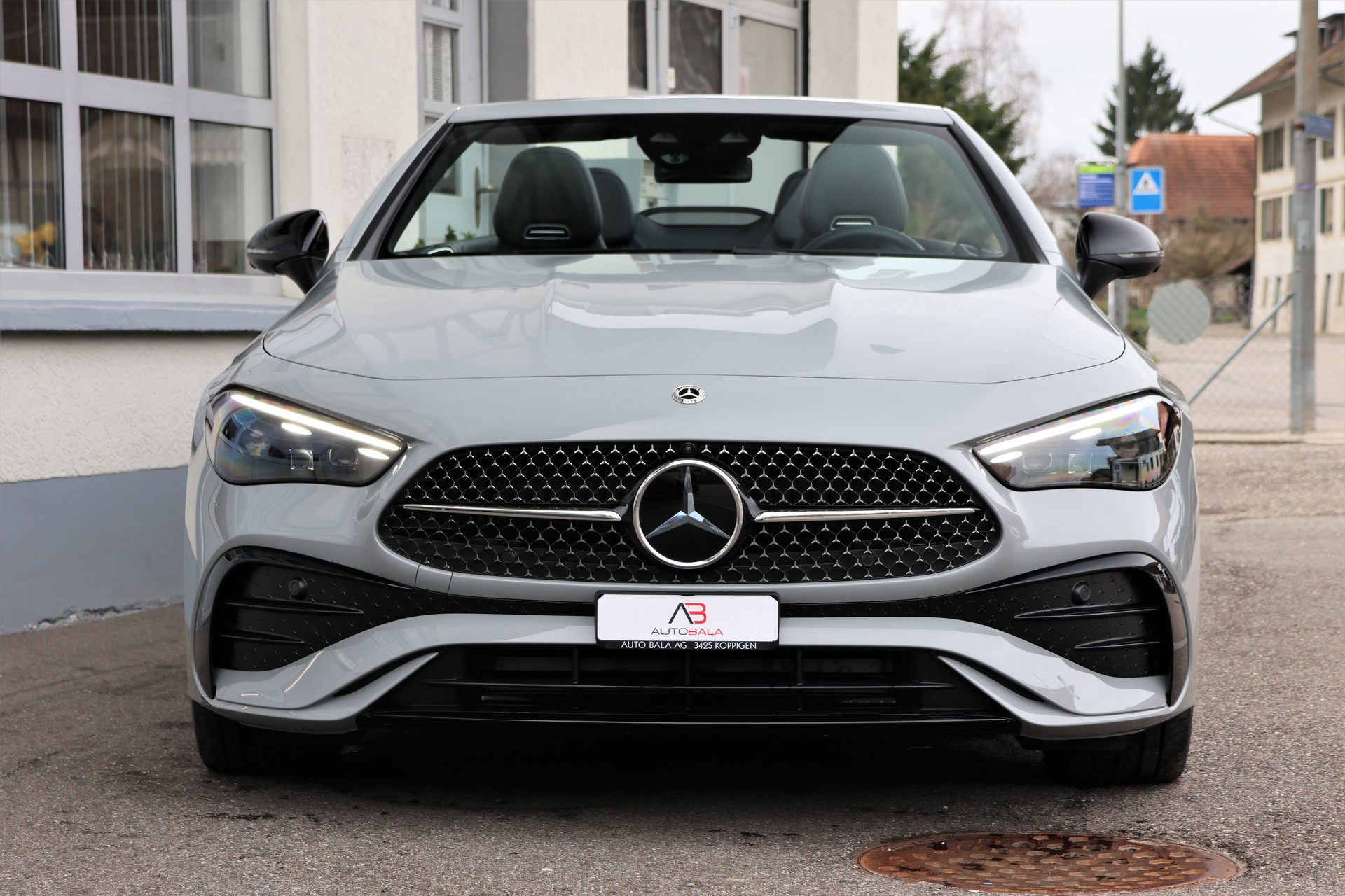 MERCEDES-BENZ CLE 450 Cabrio 4Matic 9G-Tronic AMG-Line (CH) MSI+-image-8