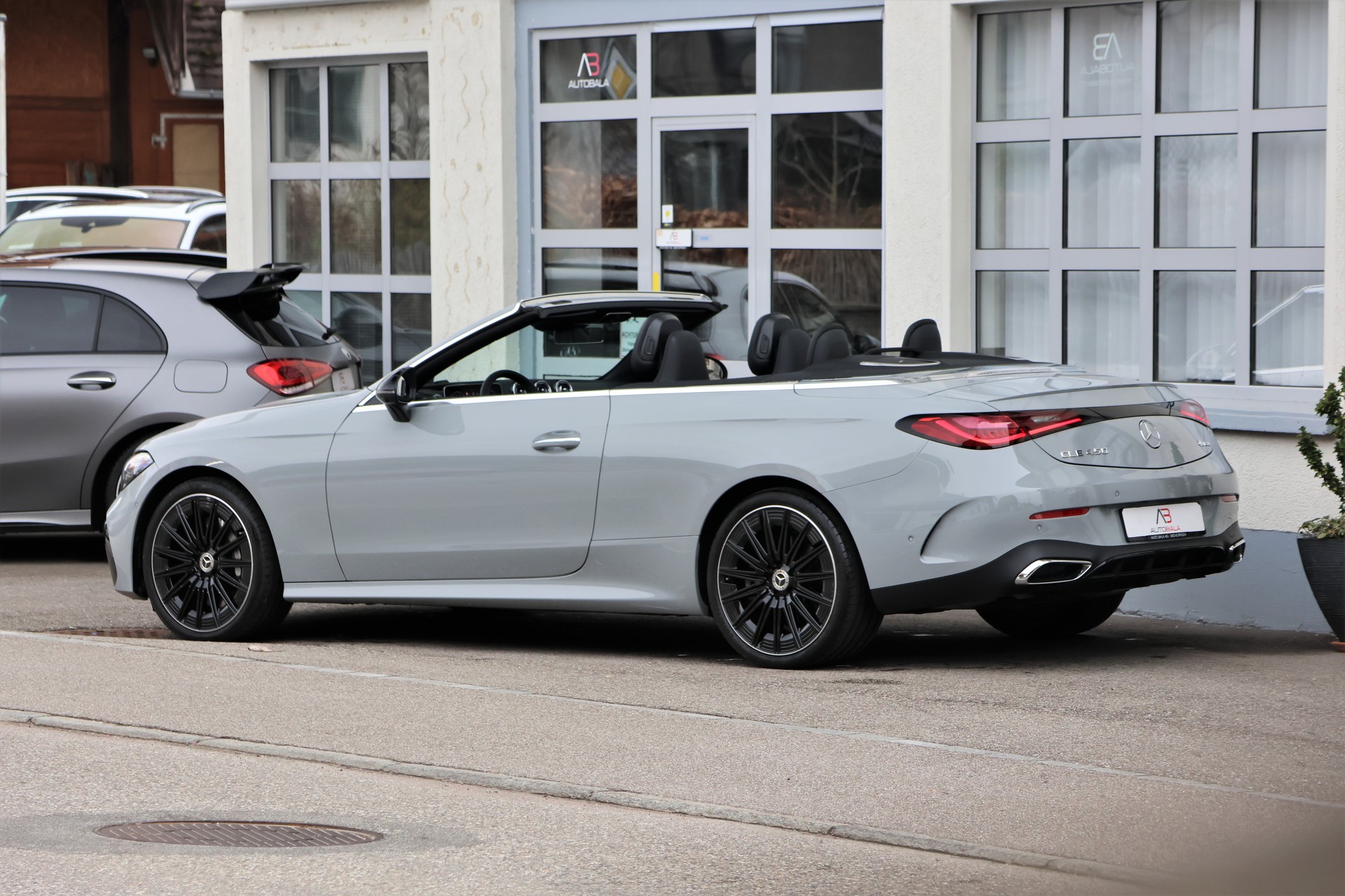 MERCEDES-BENZ CLE 450 Cabrio 4Matic 9G-Tronic AMG-Line (CH) MSI+-image-11