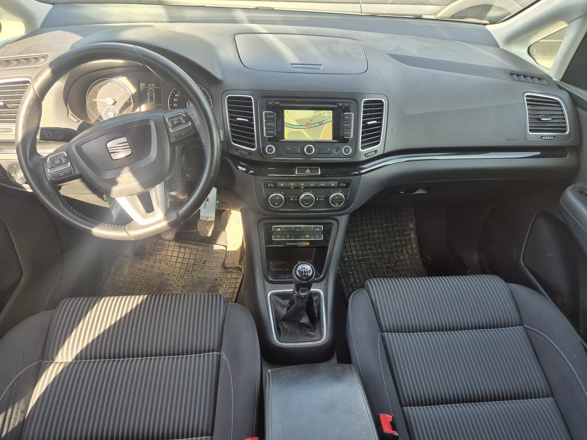 SEAT Alhambra 2.0 TDI Style Viva 4x4-image-9