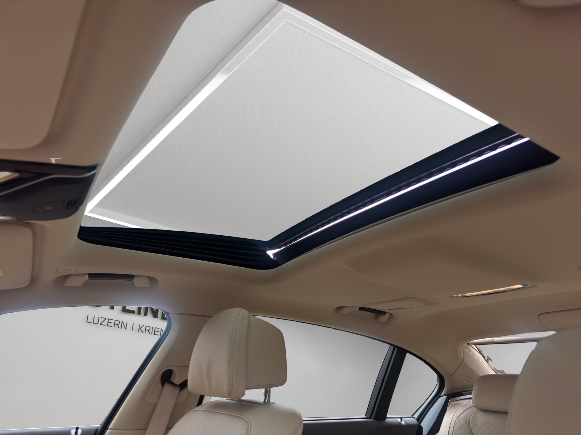 BMW 740Le xDrive iPerformance Steptronic-image-21