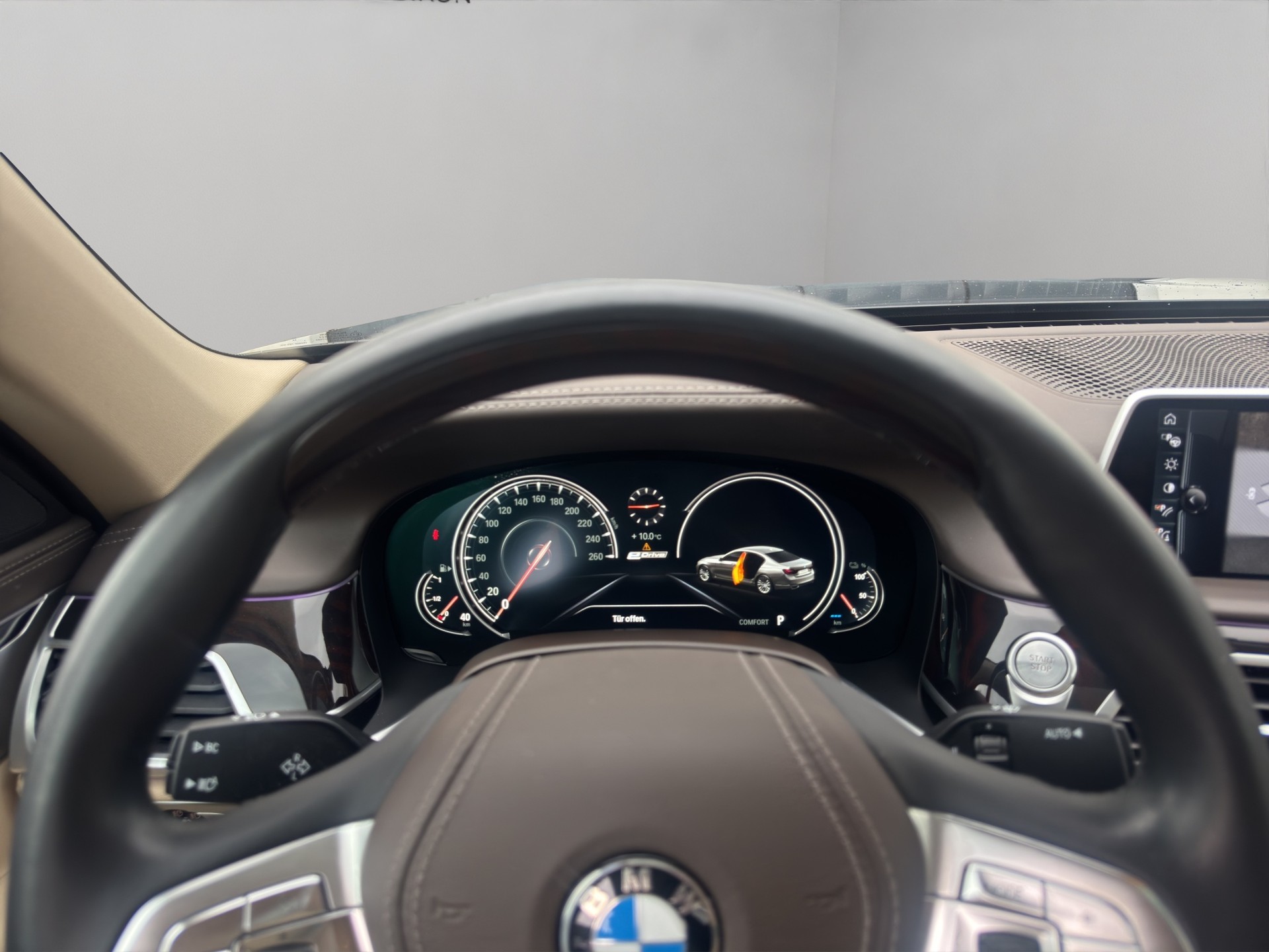 BMW 740Le xDrive iPerformance Steptronic-image-12