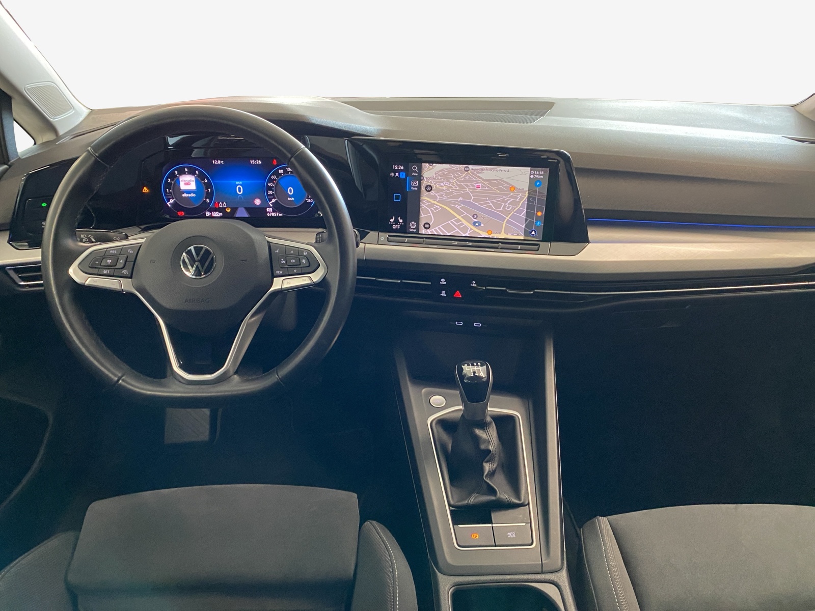 VW Golf 1.0 TSI Life-image-8