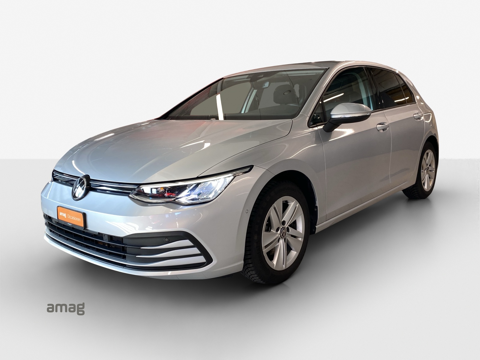 VW Golf 1.0 TSI Life-image-0