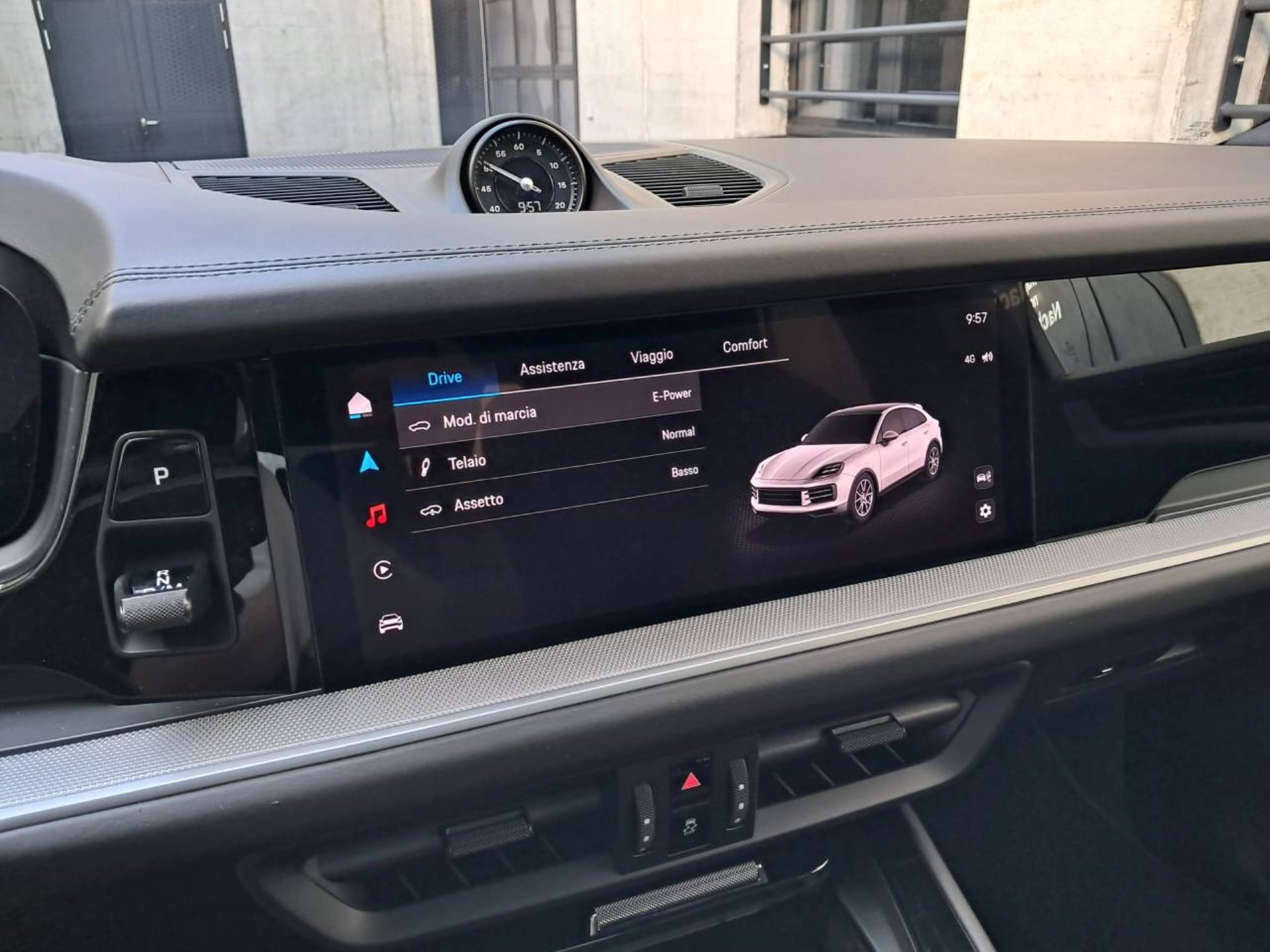 PORSCHE Cayenne E-Hybrid Coupé (MY24)-image-31