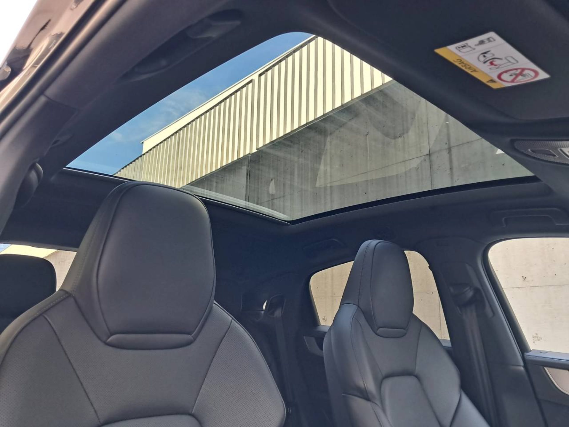 PORSCHE Cayenne E-Hybrid Coupé (MY24)-image-27
