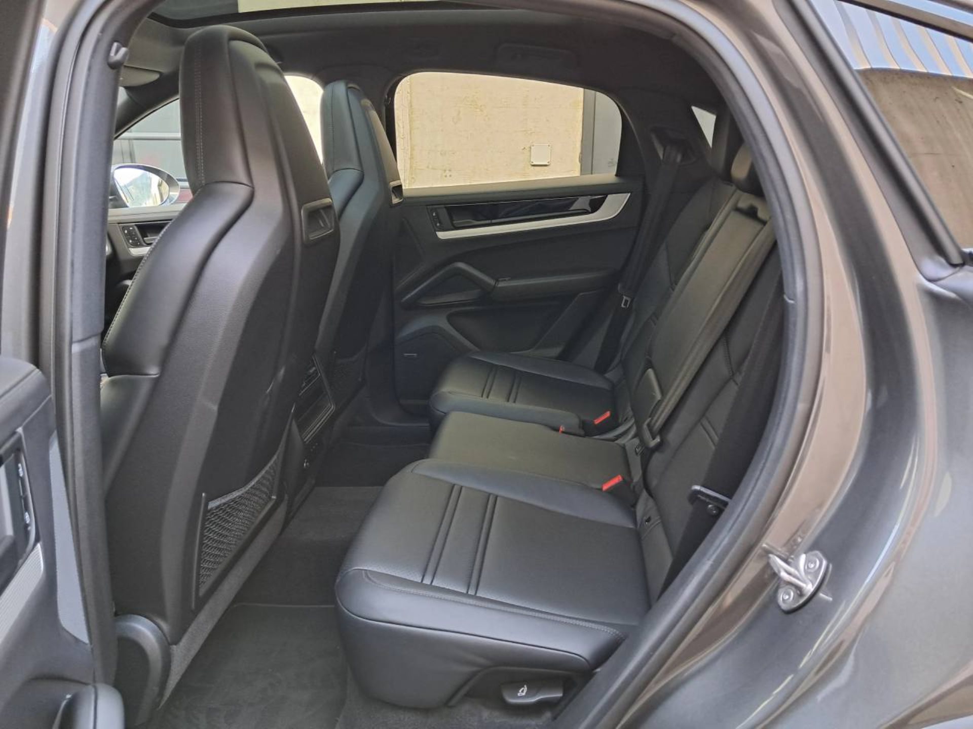 PORSCHE Cayenne E-Hybrid Coupé (MY24)-image-22