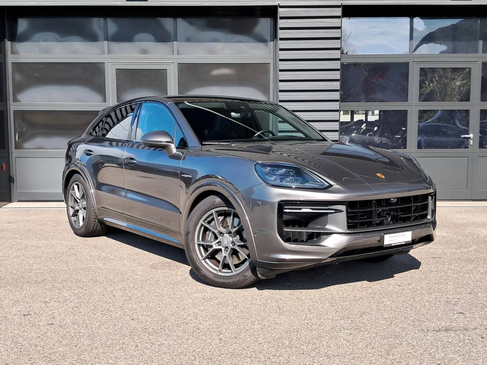 PORSCHE Cayenne E-Hybrid Coupé (MY24)-image-8