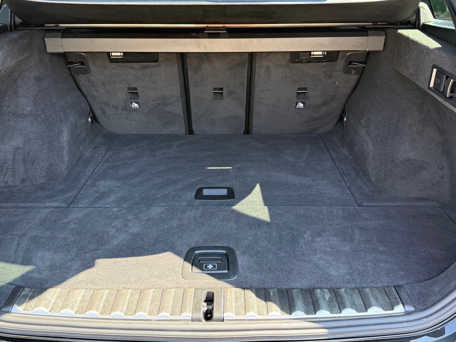BMW 320d xDrive 48V Touring Steptronic M Sport Pro-image-7