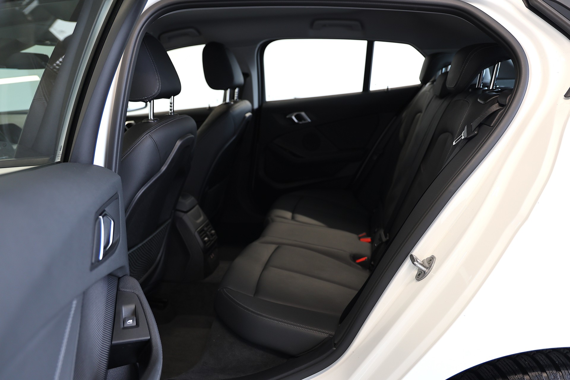 BMW 116d Advantage Steptronic-image-13