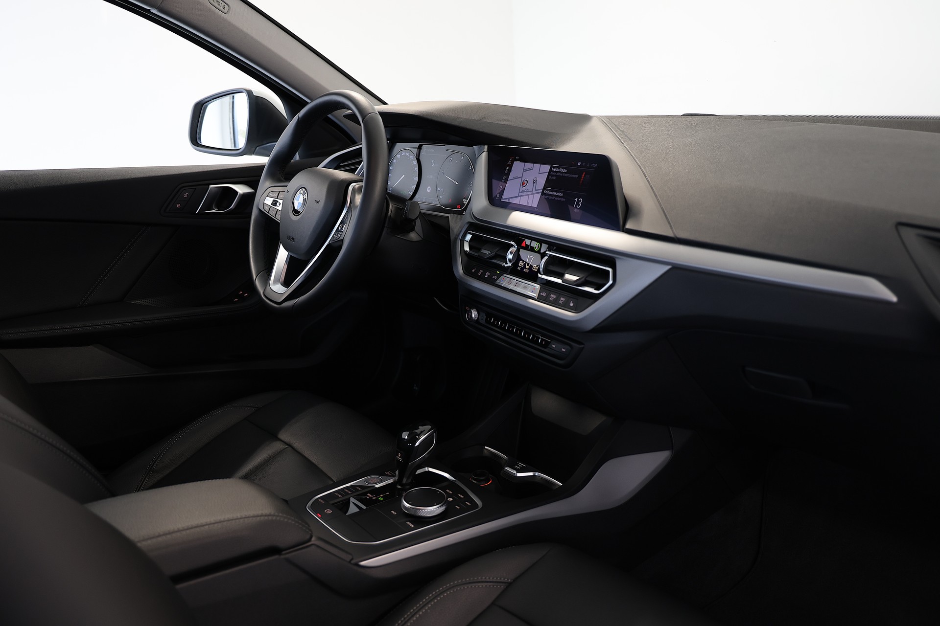 BMW 116d Advantage Steptronic-image-11