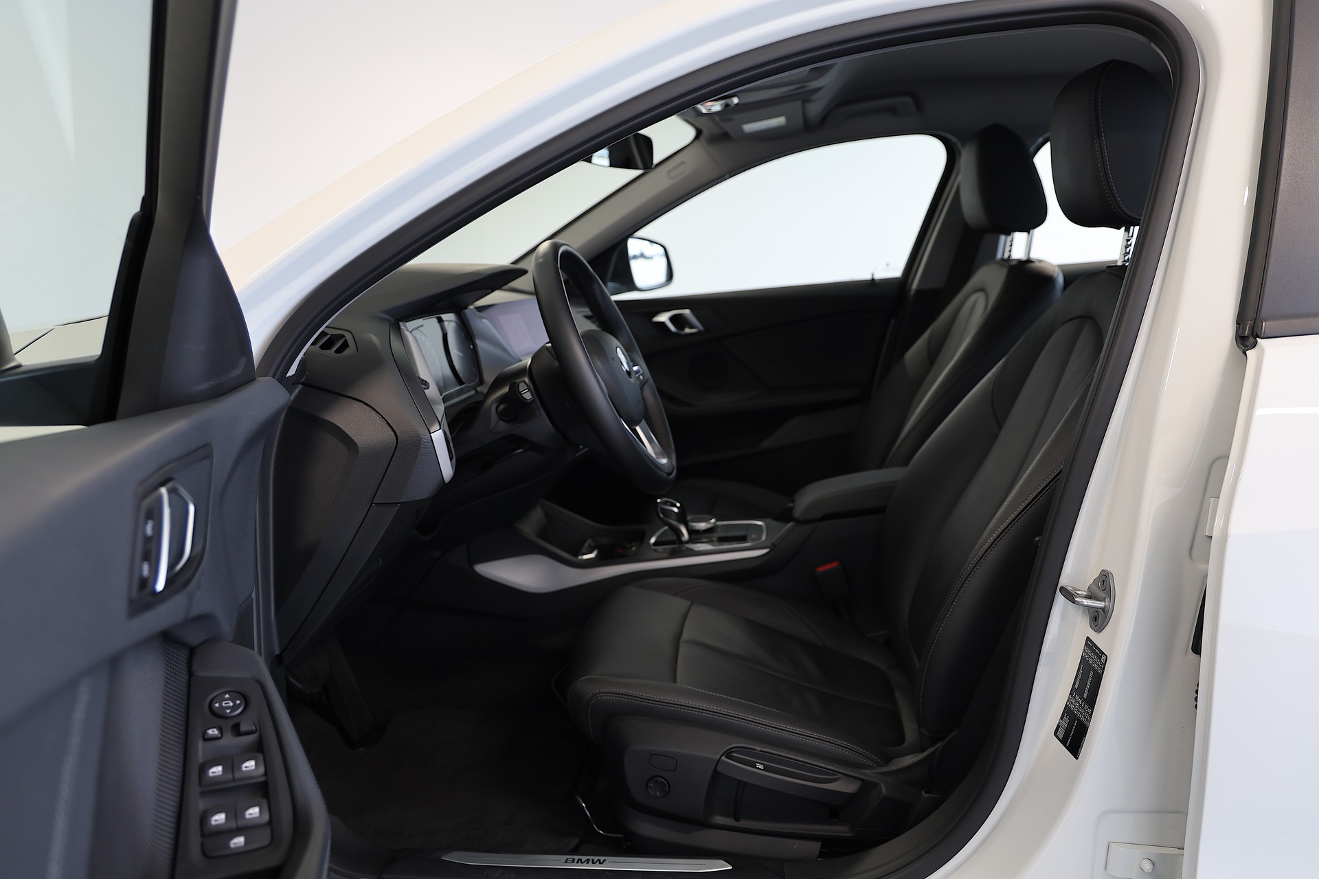 BMW 116d Advantage Steptronic-image-5