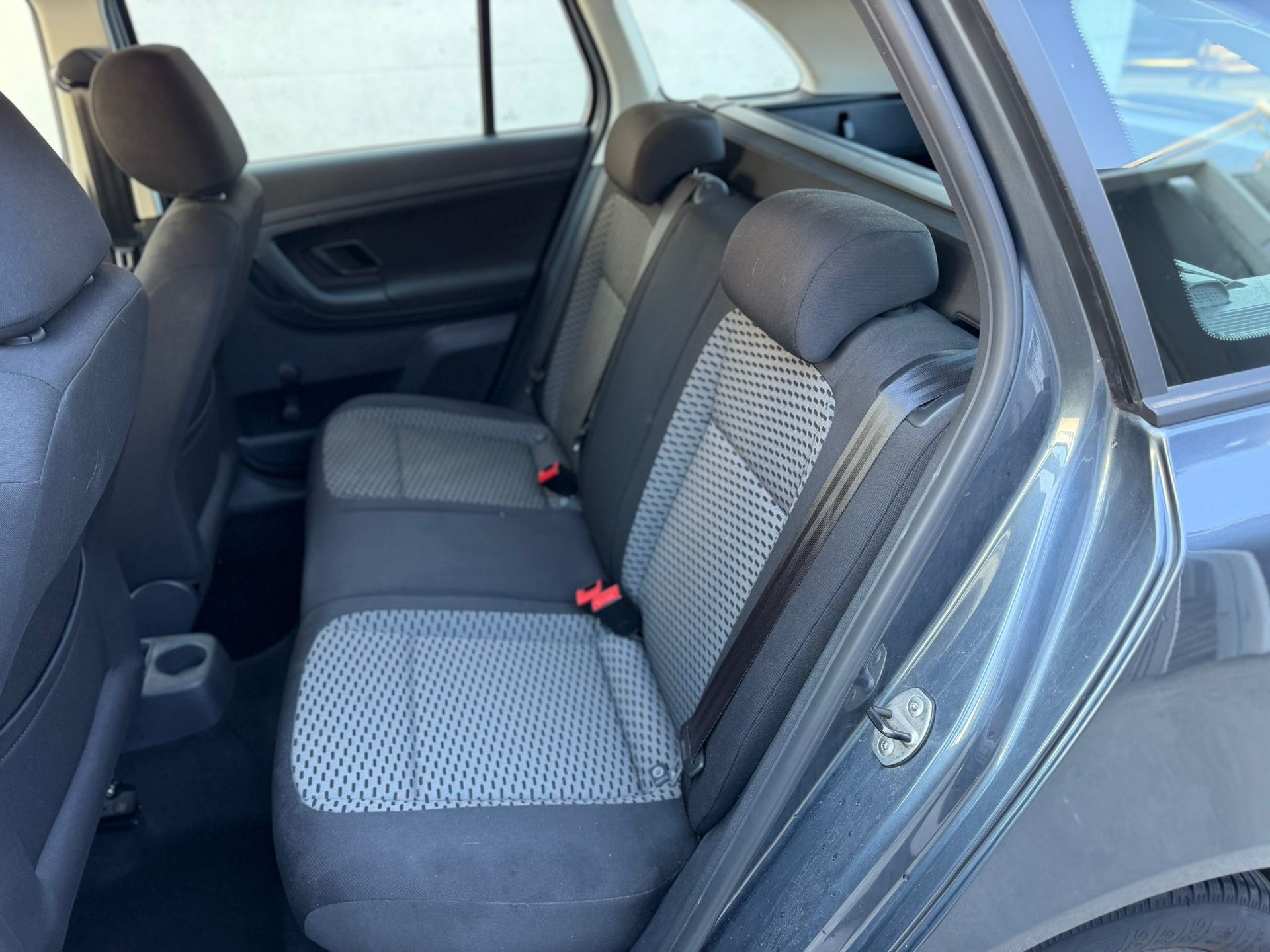 SKODA Fabia 1.6 TDI Classic-image-9