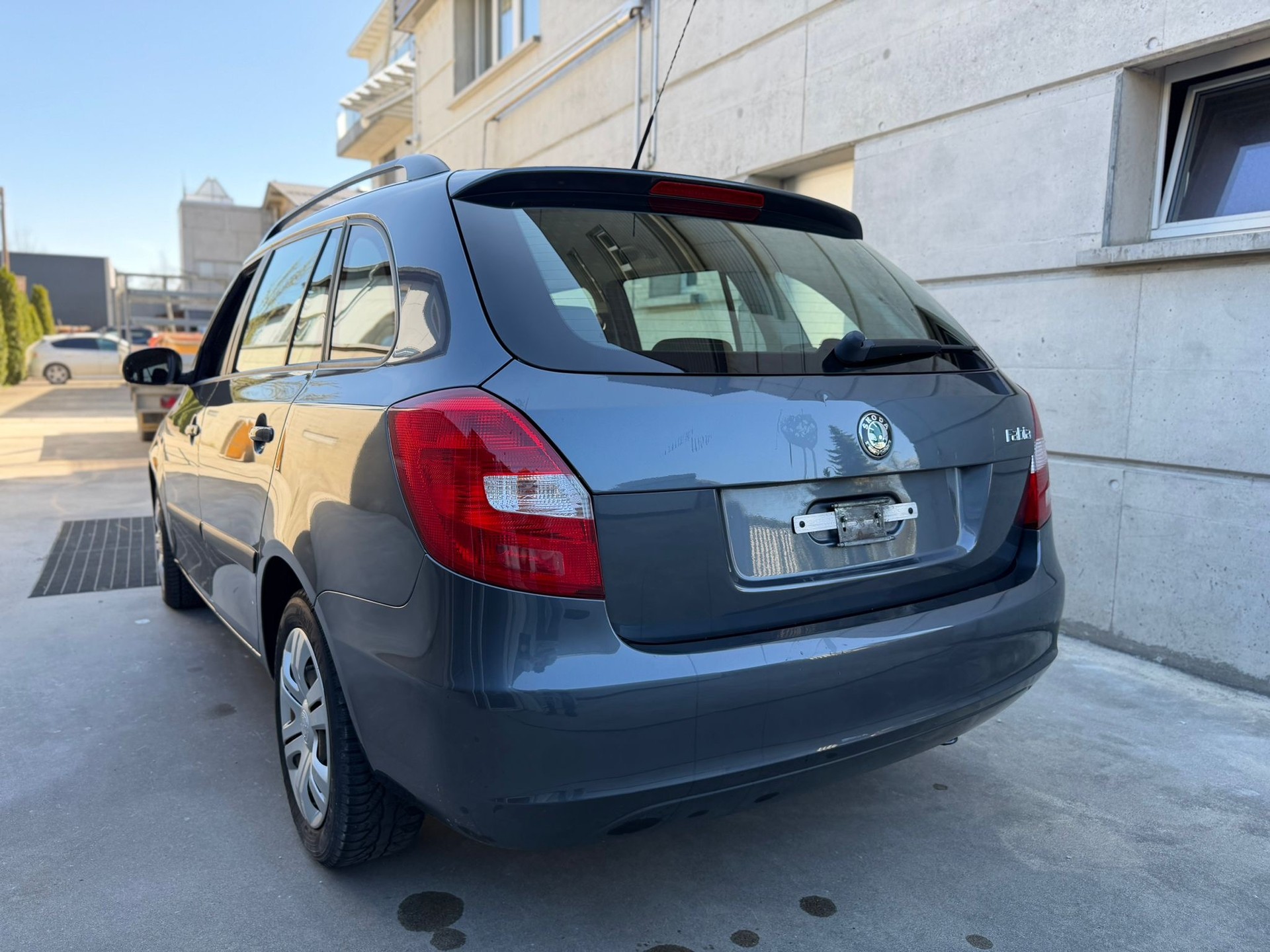 SKODA Fabia 1.6 TDI Classic-image-5