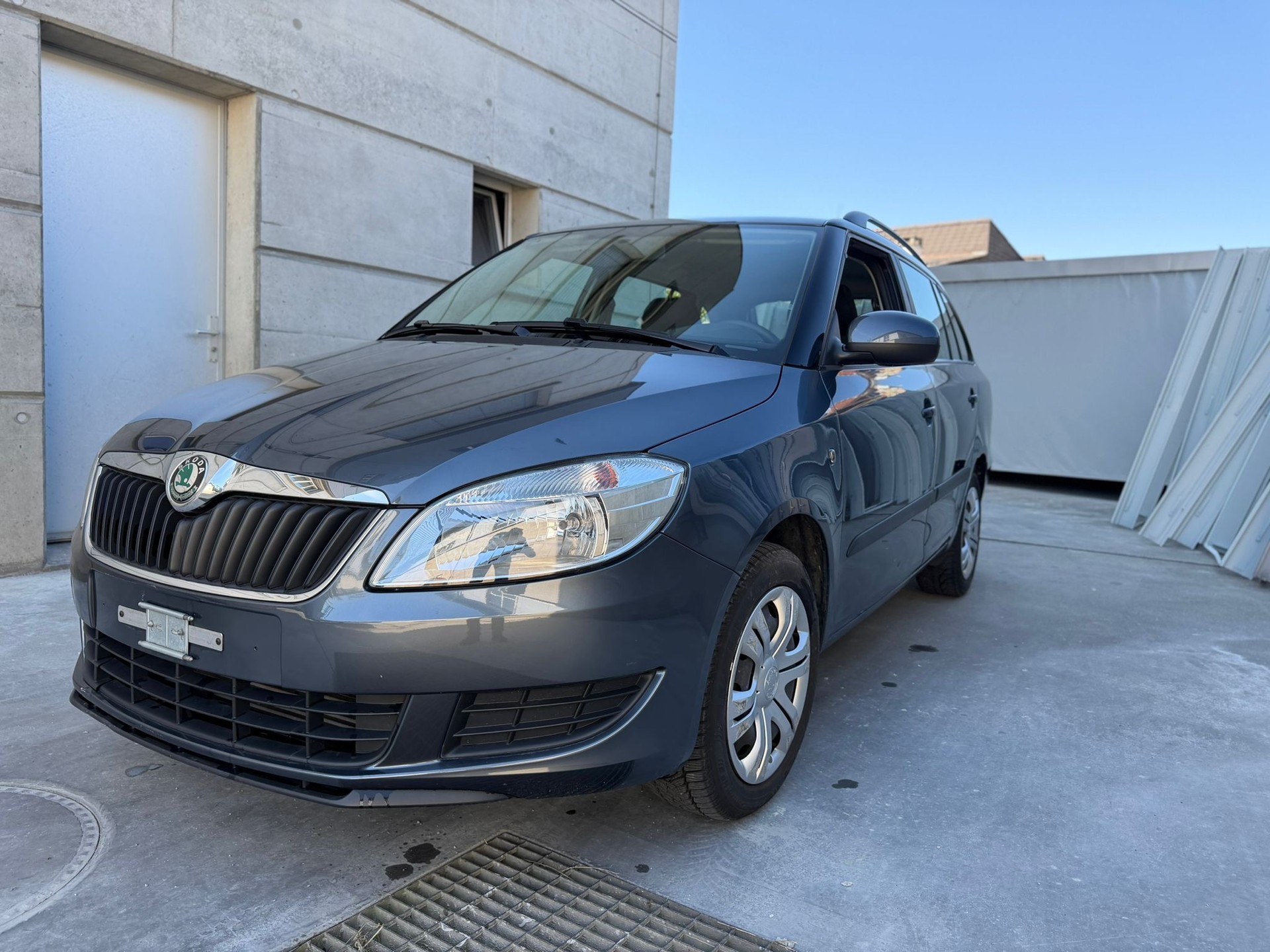 SKODA Fabia 1.6 TDI Classic-image-0