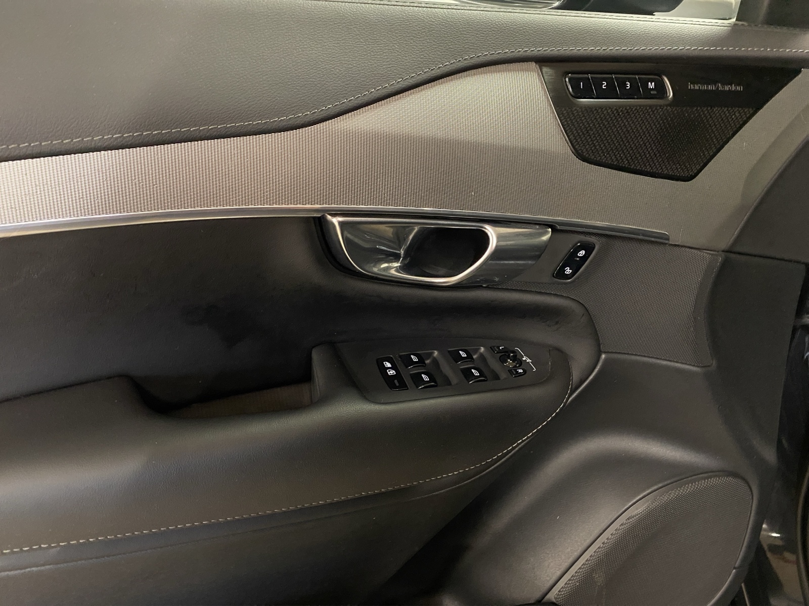 VOLVO XC90 2.0 T8 TE R-Design 7P. eAWD-image-11