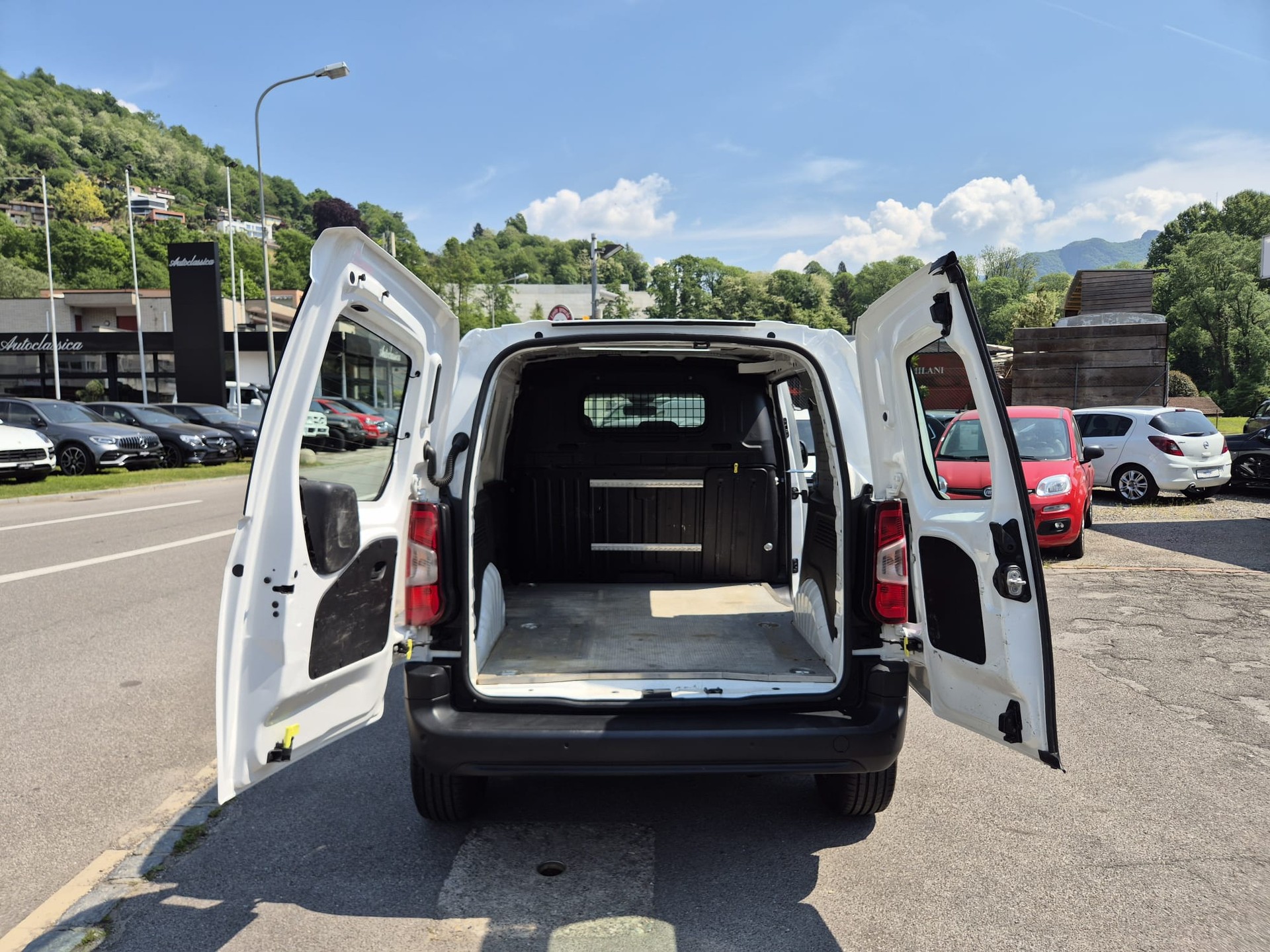 PEUGEOT PARTNER 4X4 DANGEL 1.5 BlueHDI-image-6