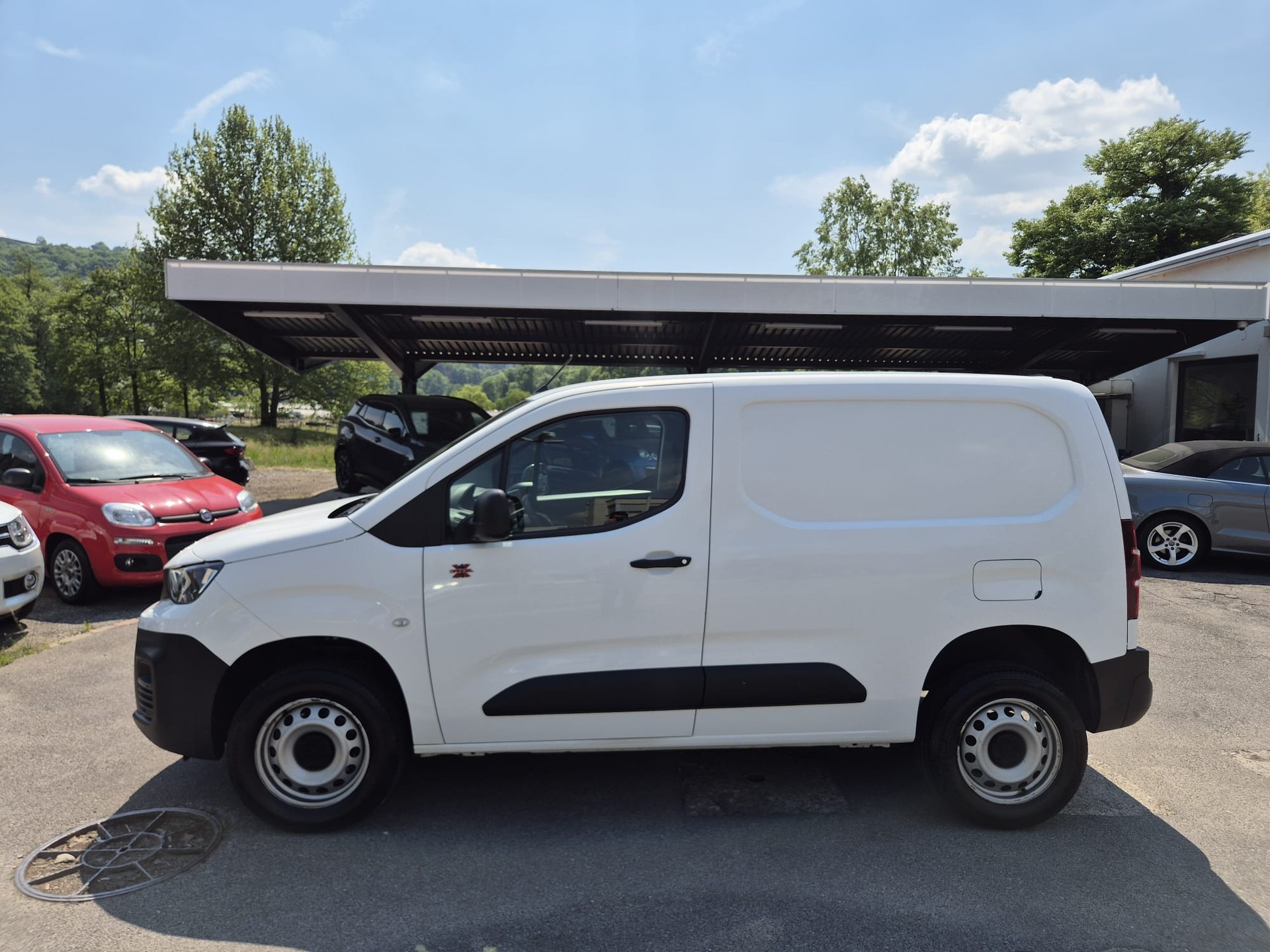 PEUGEOT PARTNER 4X4 DANGEL 1.5 BlueHDI-image-4