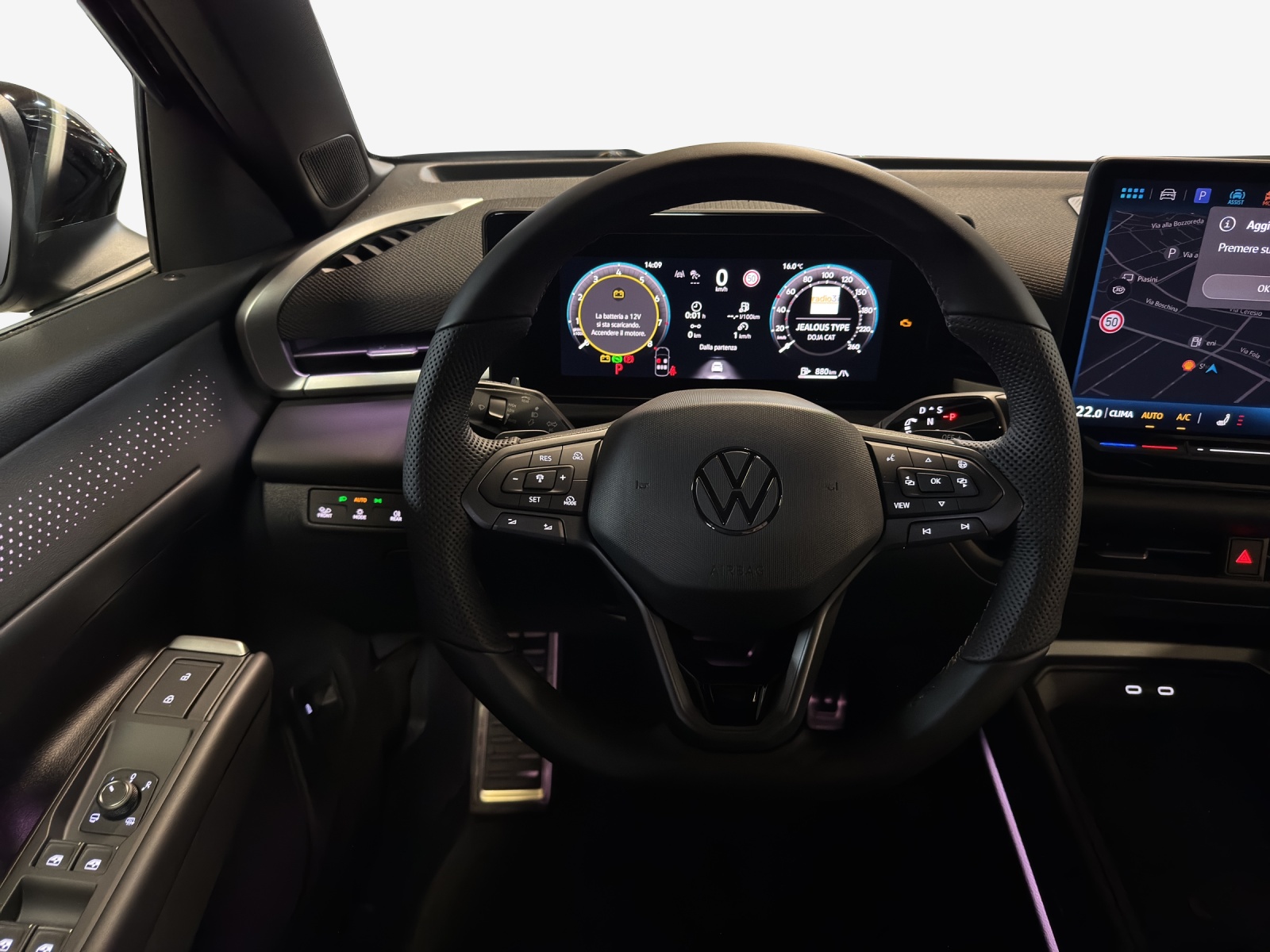 VW T-Roc 1.5 eTSI mHEV R-Line DSG-image-9