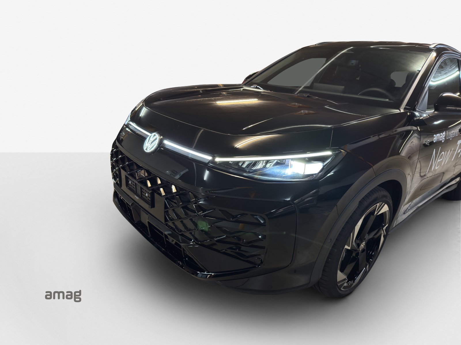 VW T-Roc 1.5 eTSI mHEV R-Line DSG-image-13