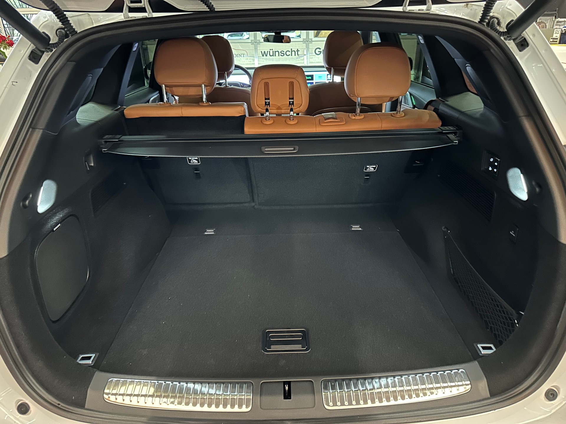 XPENG G9 93kWh Performance AWD-image-23
