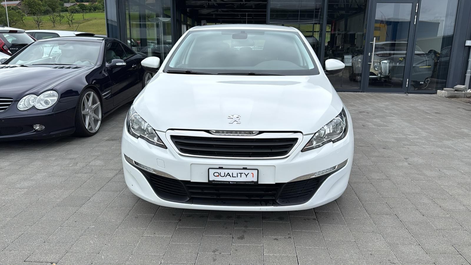PEUGEOT 308 SW 1.6 BlueHDI Allure-showroom-element-1