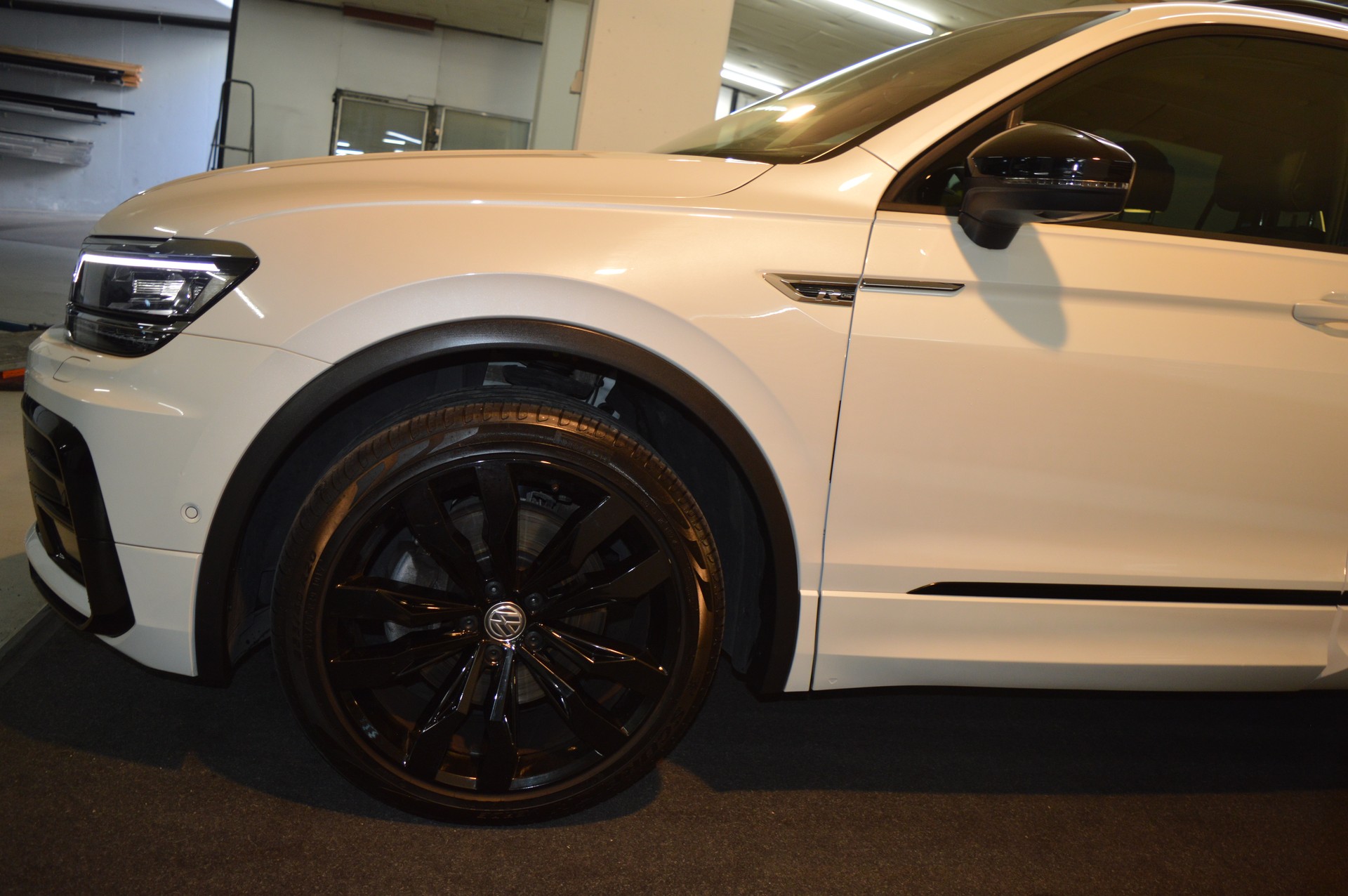 VW Tiguan 2.0TSI Highline 4Motion DSG-image-4
