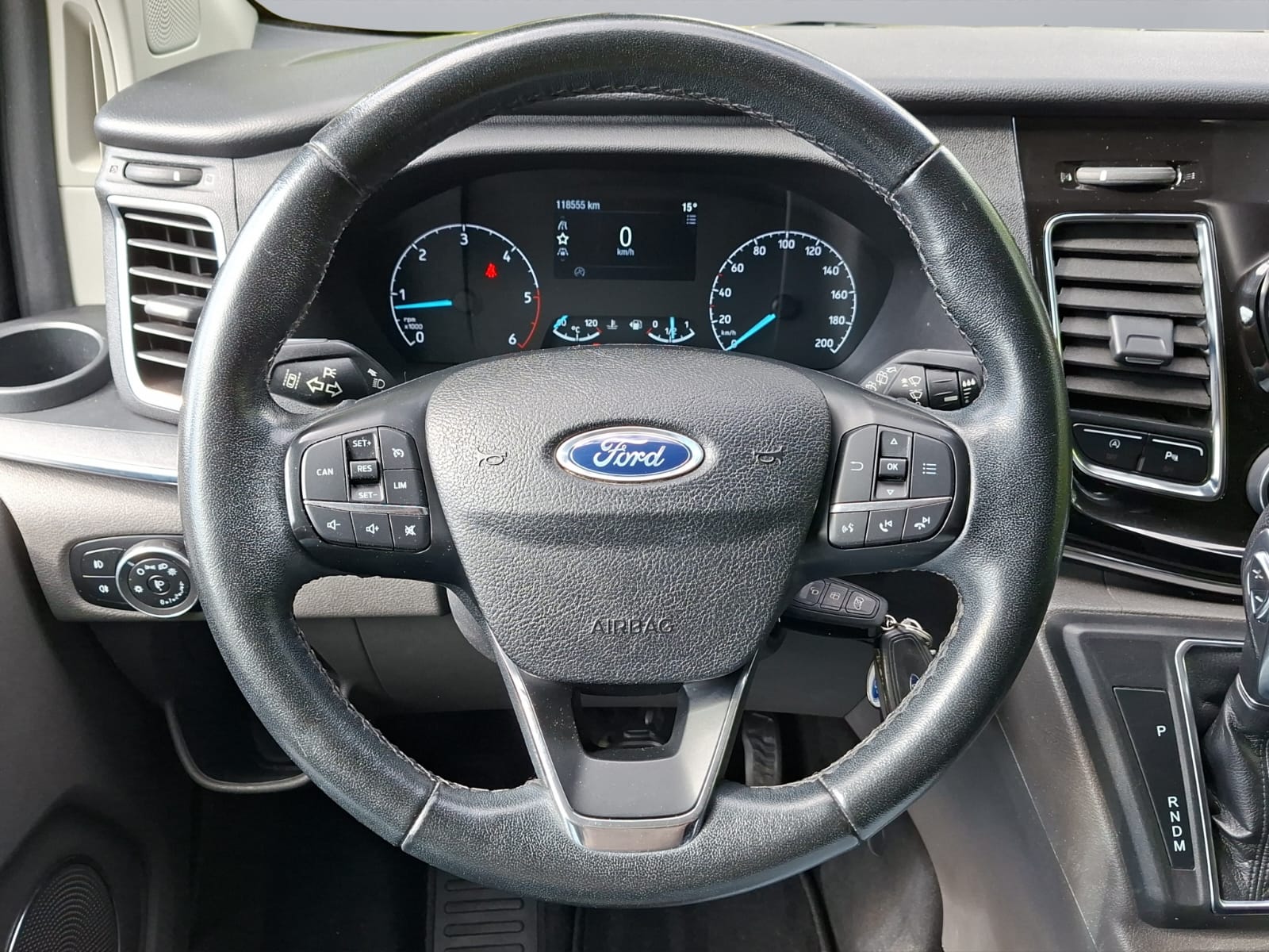 FORD Tourneo Custom 310 L2H1 Titanium SelectShift A-image-15