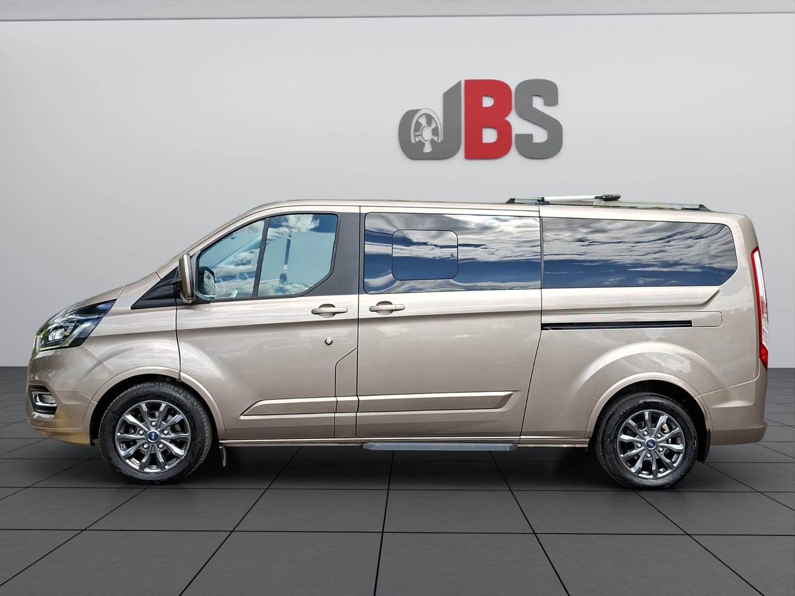 FORD Tourneo Custom 310 L2H1 Titanium SelectShift A-showroom-element-3