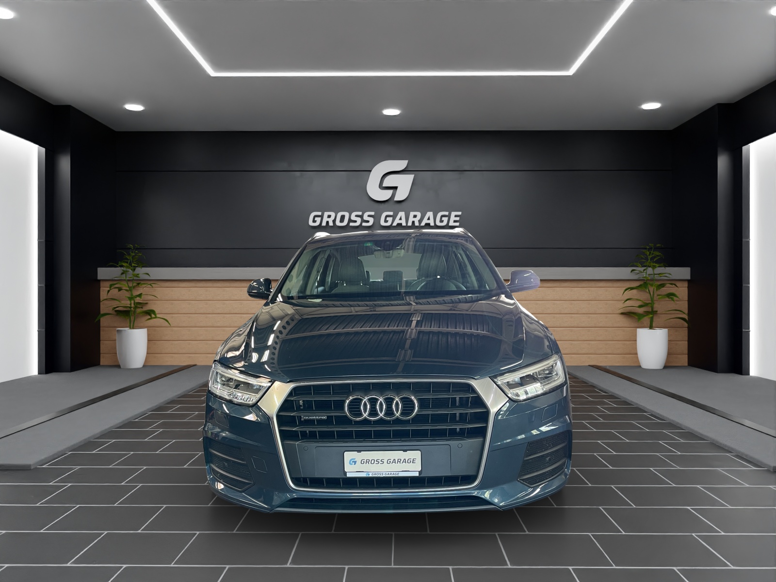 AUDI Q3-showroom-element-1