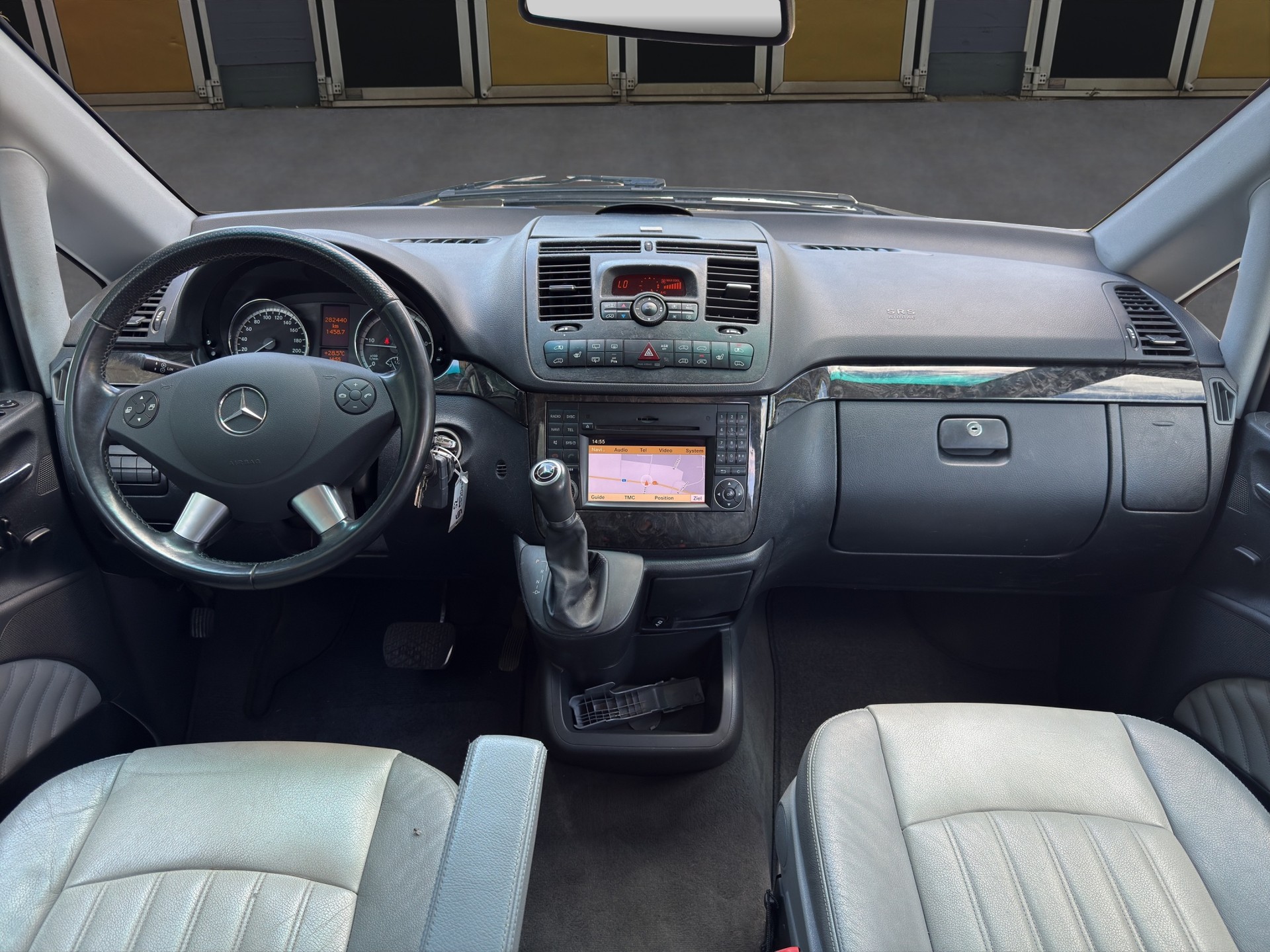 MERCEDES-BENZ Viano 2.2 CDI Blue Efficiency Ambiente L 4matic-image-10