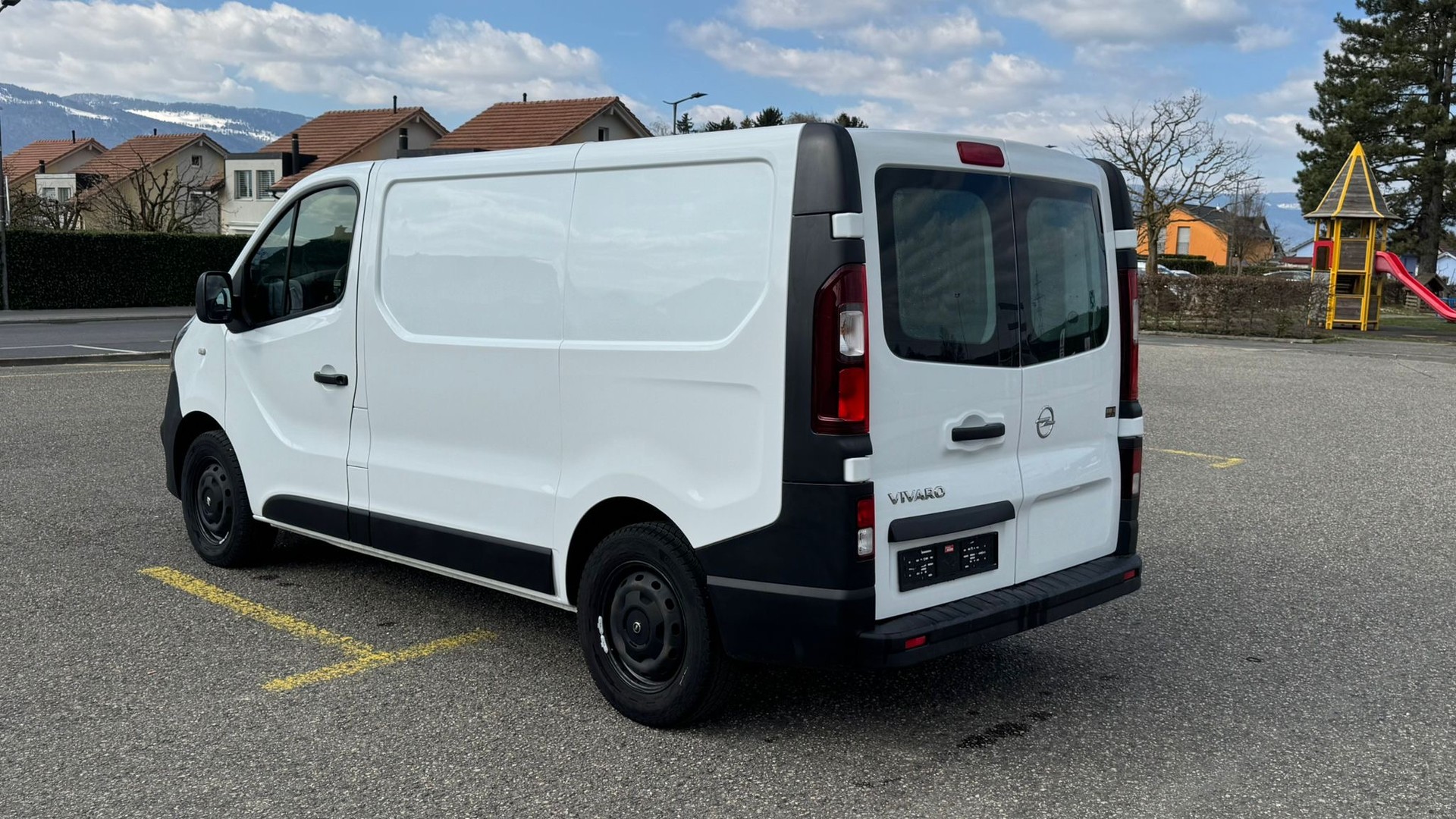 OPEL Vivaro 1.6 CDTI 2.7t L1H1-image-4
