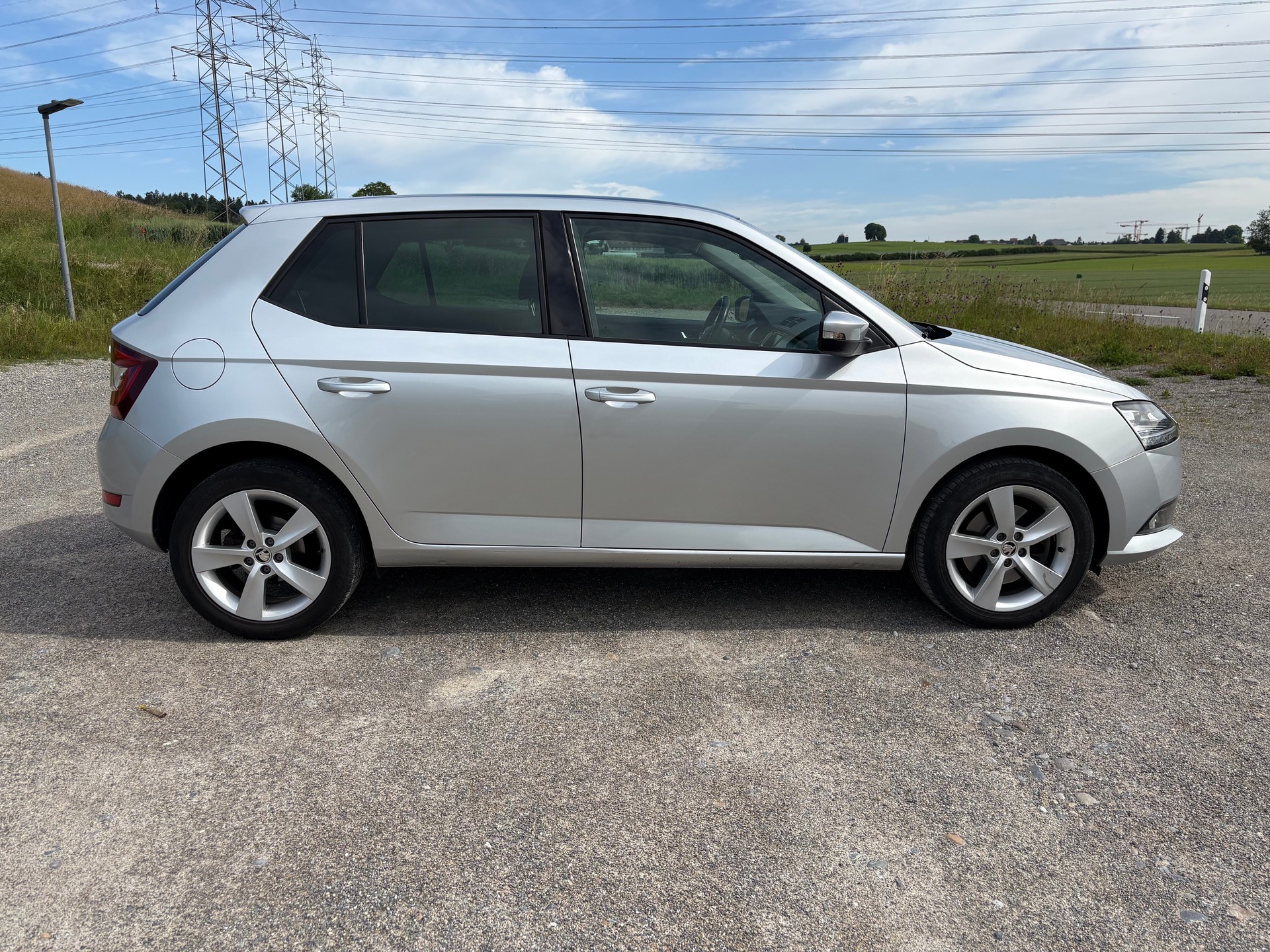 SKODA Fabia 1.0 TSI Ambition DSG-image-5