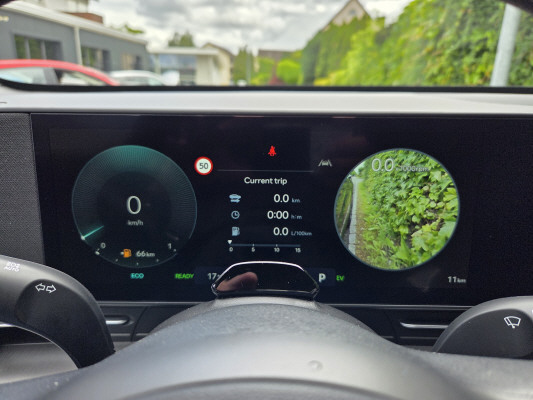 HYUNDAI Kona 1.6 HEV Amplia-image-6