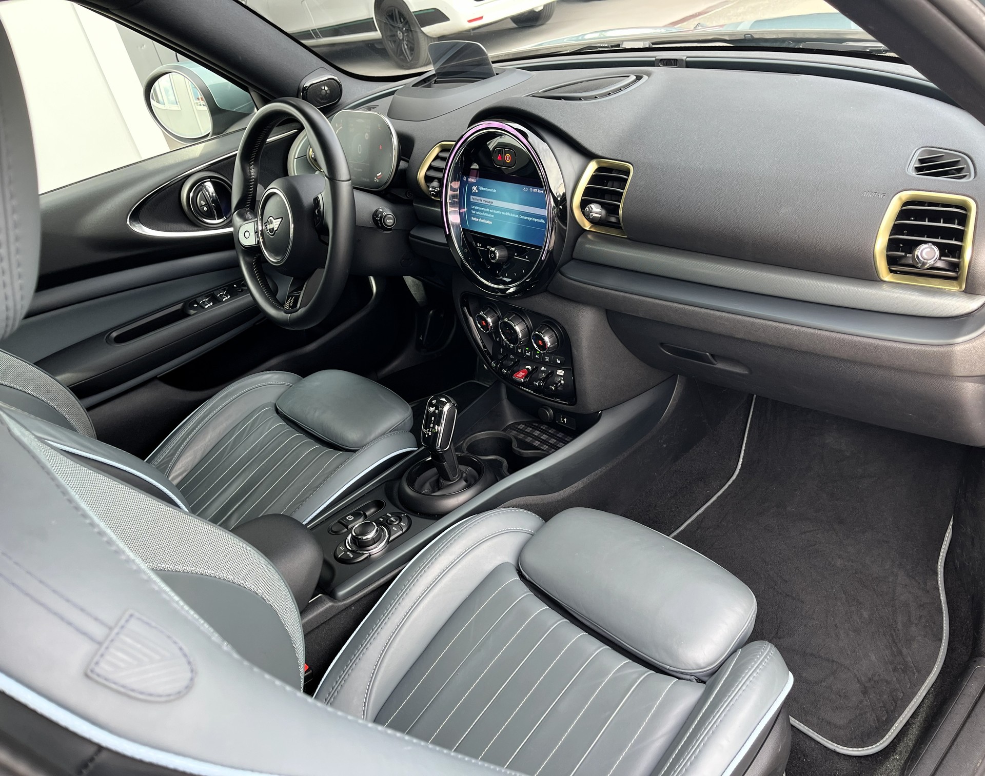 MINI Clubman Cooper John Cooper Works ALL4 Steptronic-image-8