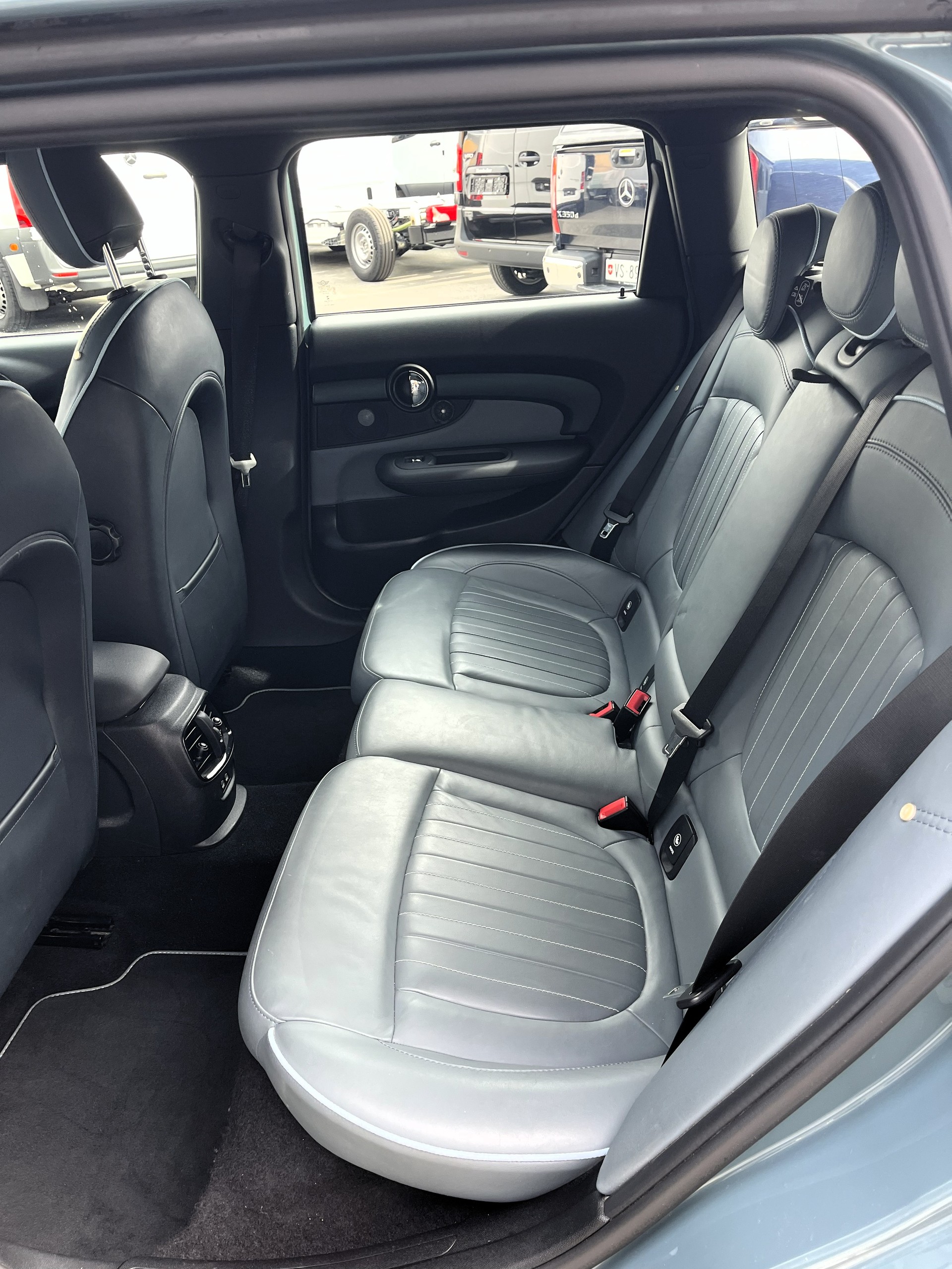 MINI Clubman Cooper John Cooper Works ALL4 Steptronic-image-12
