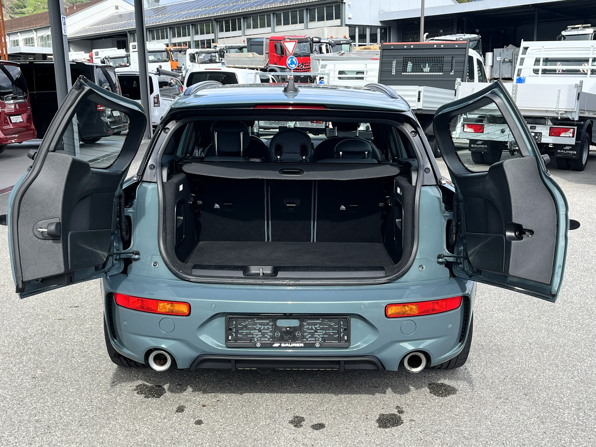 MINI Clubman Cooper John Cooper Works ALL4 Steptronic-image-13
