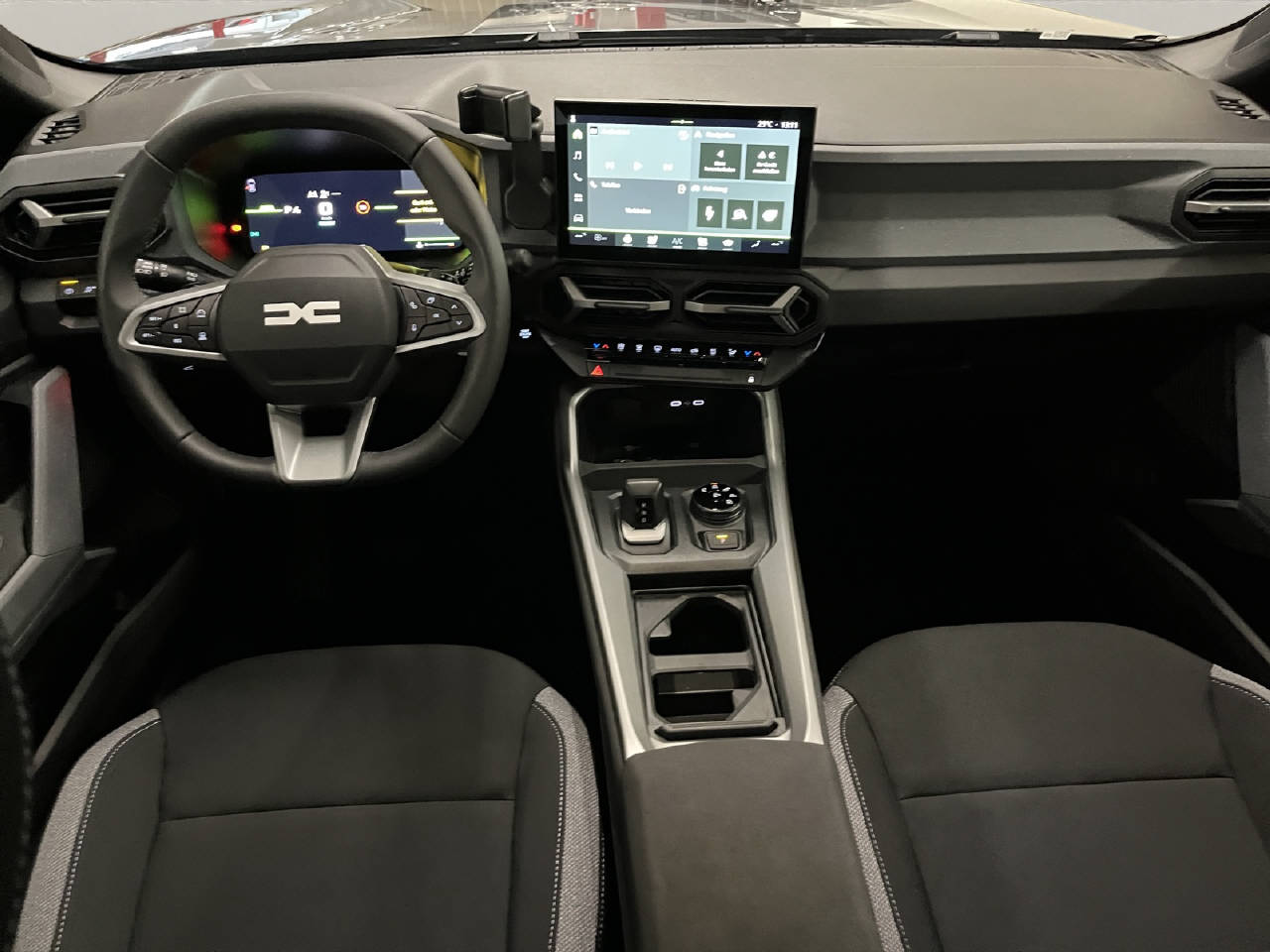 DACIA Bigster 1.2 Hybrid Journey 4WD Automat-image-7