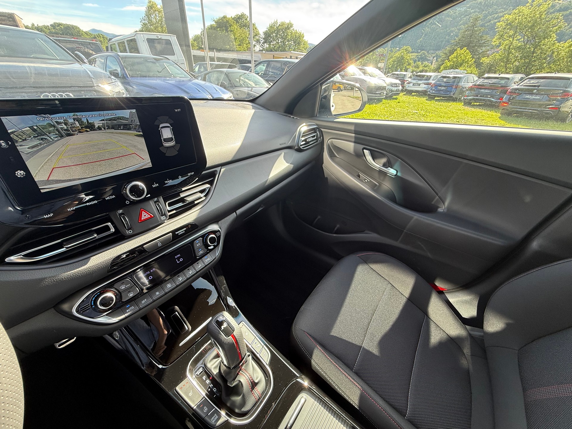 HYUNDAI i30 Wagon 1.5 T-GDi N Line 48V MH DCT-image-15